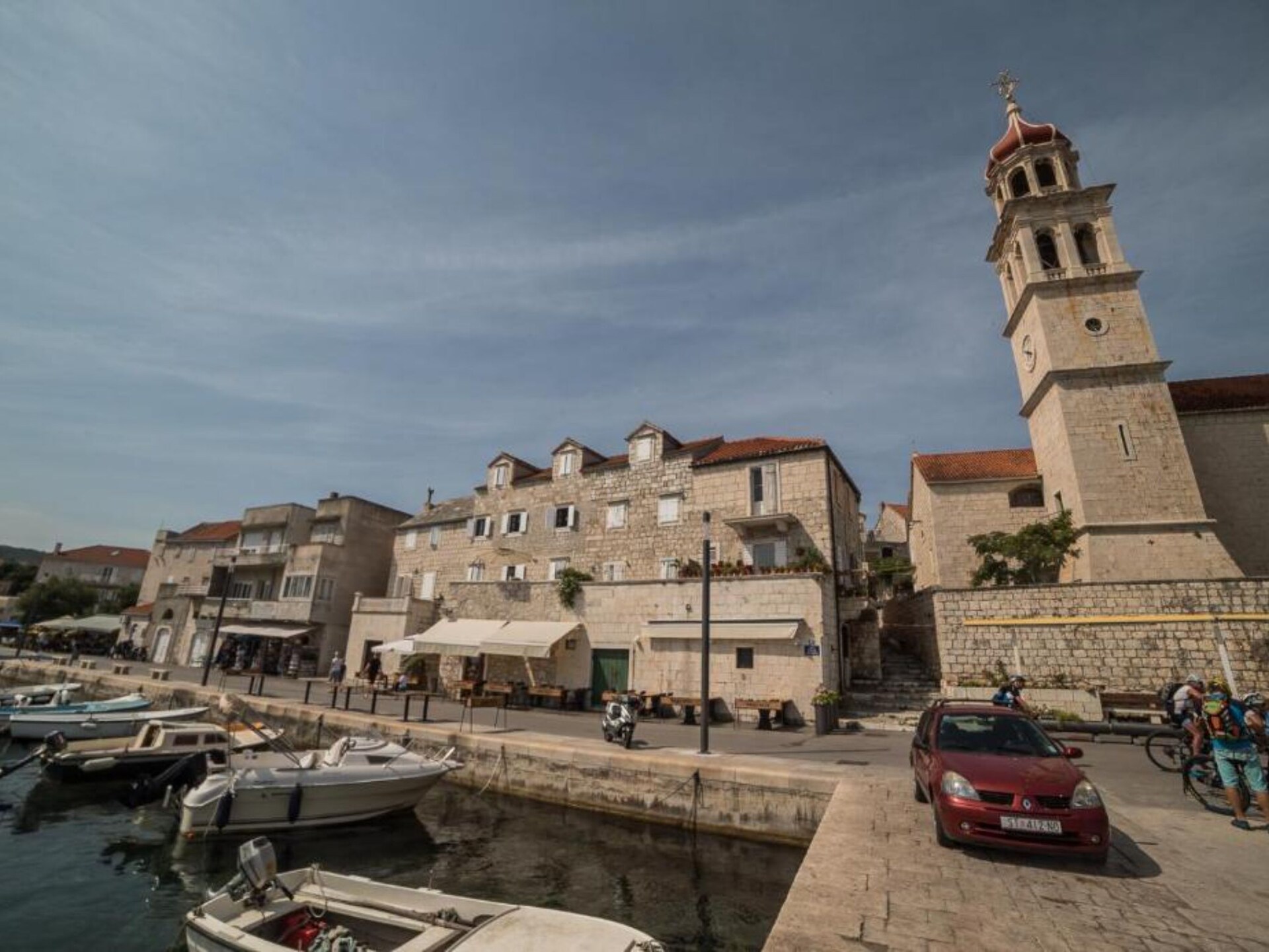 Authentiek stenen appartement met zeezicht op eiland Brač, 30m van strand - foto 26