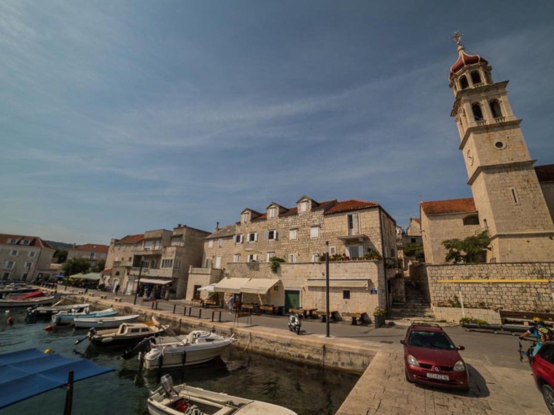 Authentiek stenen appartement met zeezicht op eiland Brač, 30m van strand - foto 27