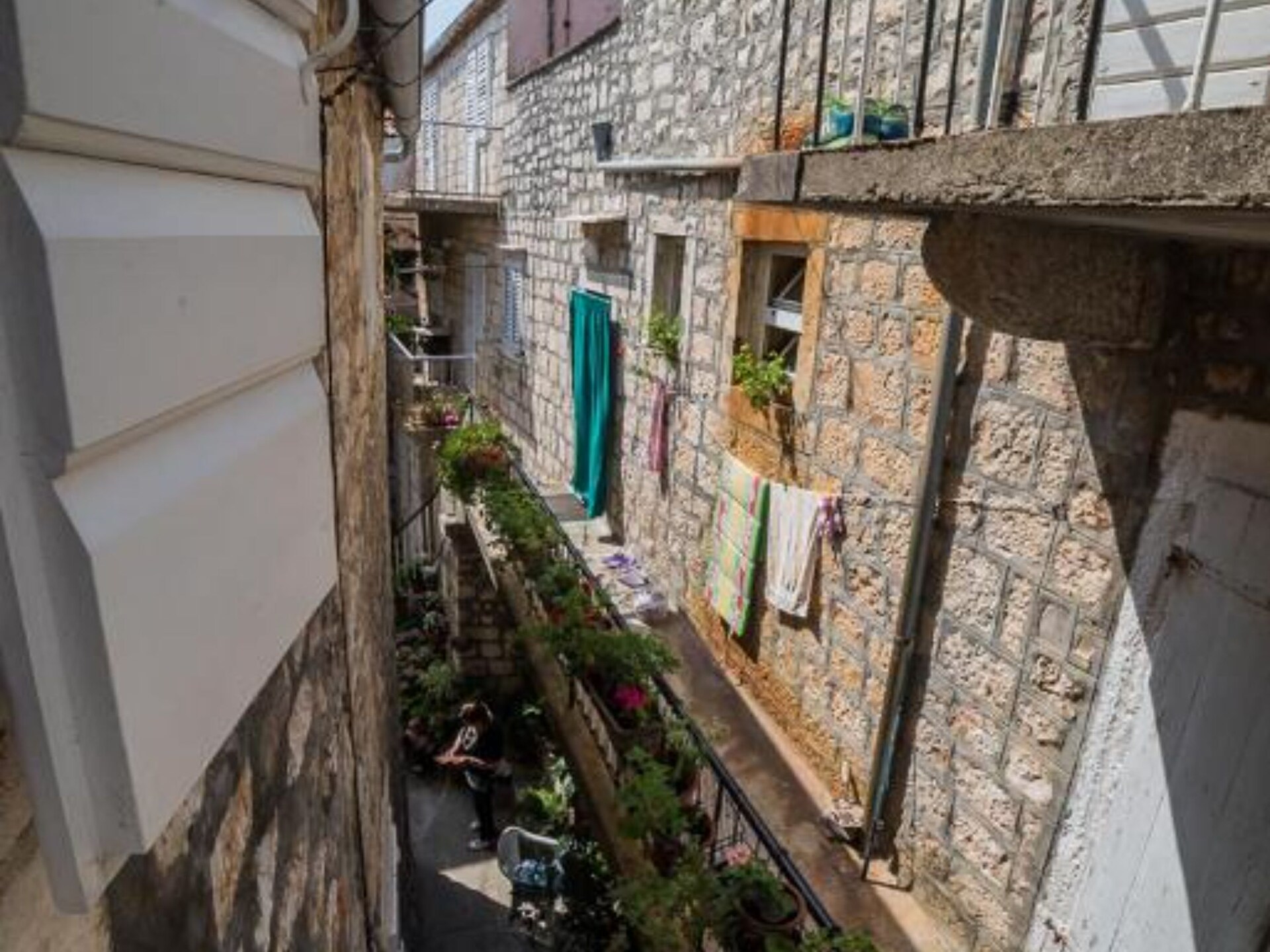 Authentiek stenen appartement met zeezicht op eiland Brač, 30m van strand - foto 32