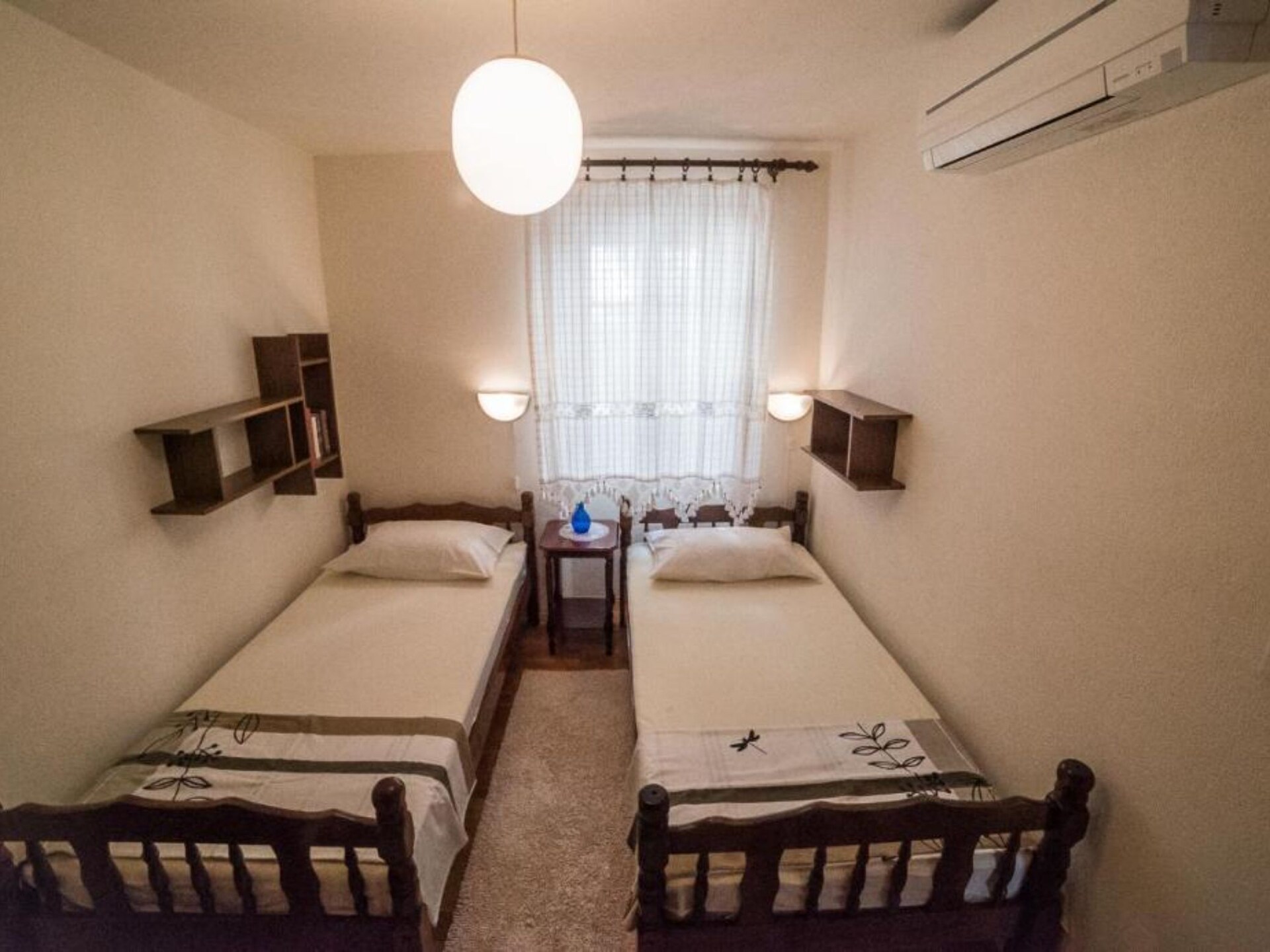 Authentiek stenen appartement met zeezicht op eiland Brač, 30m van strand - foto 19