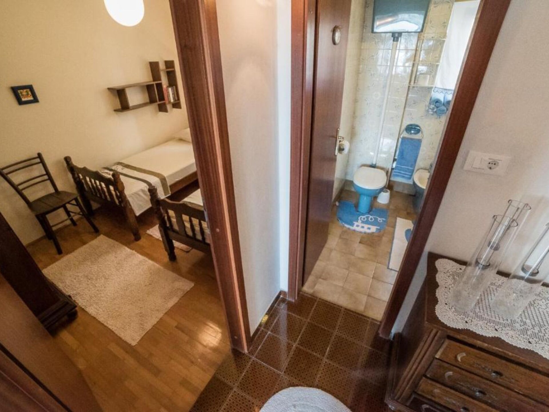 Authentiek stenen appartement met zeezicht op eiland Brač, 30m van strand - foto 22
