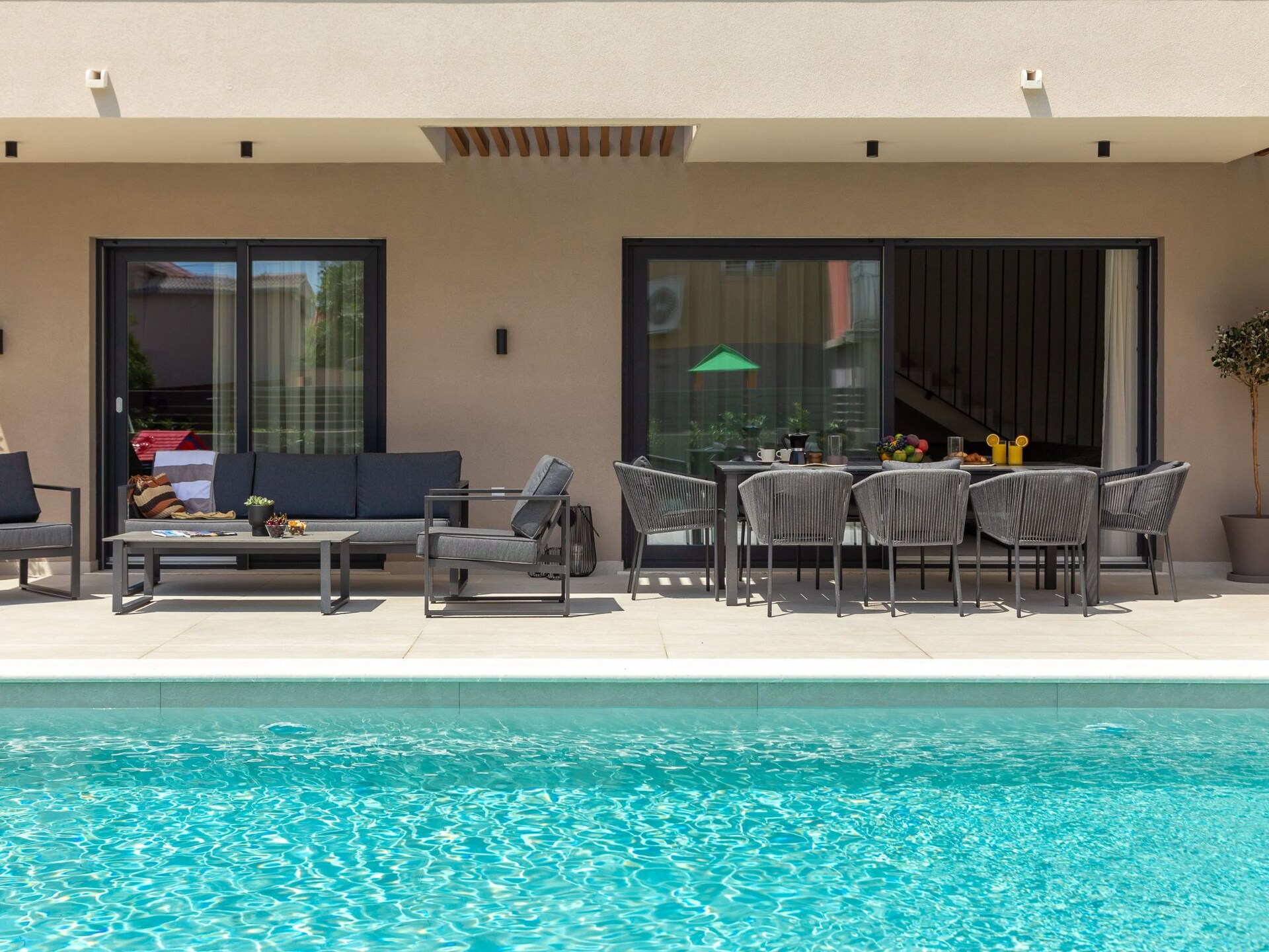 Villa Prima Lux: Ruim vakantiehuis met privézwembad op 400m van zee bij Split - foto 67