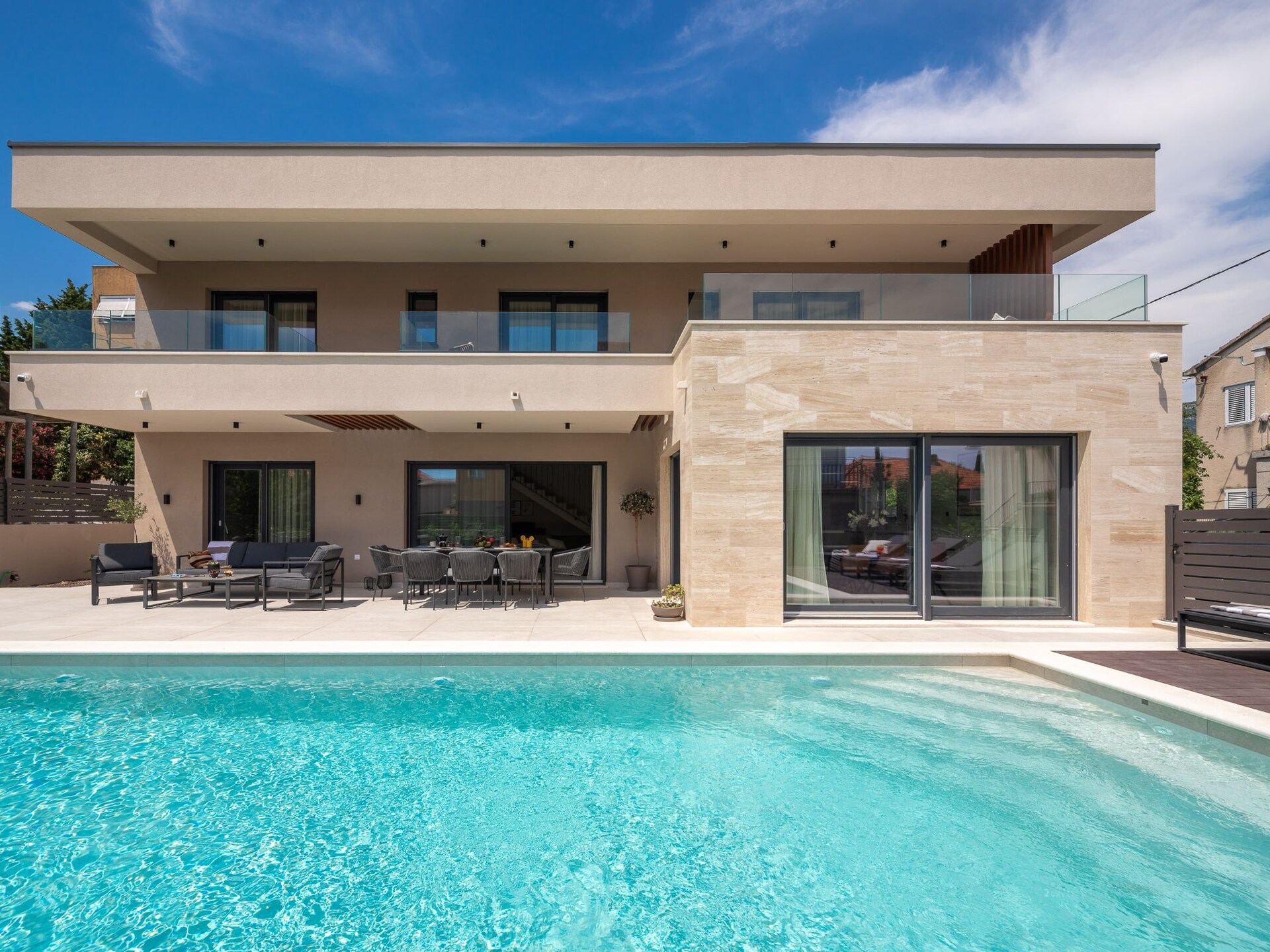 Villa Prima Lux: Ruim vakantiehuis met privézwembad op 400m van zee bij Split - foto 66