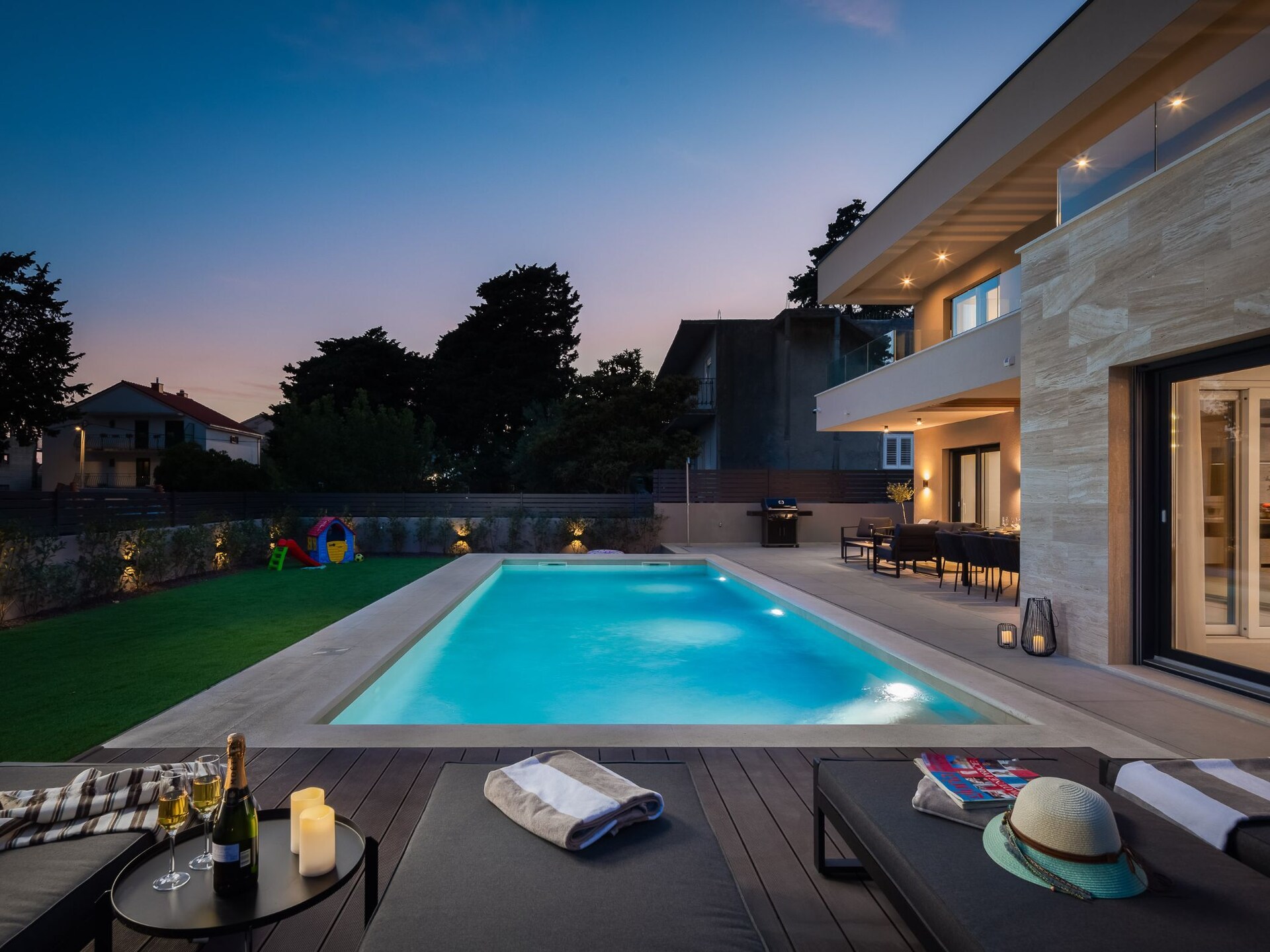 Villa Prima Lux: Ruim vakantiehuis met privézwembad op 400m van zee bij Split - foto 80