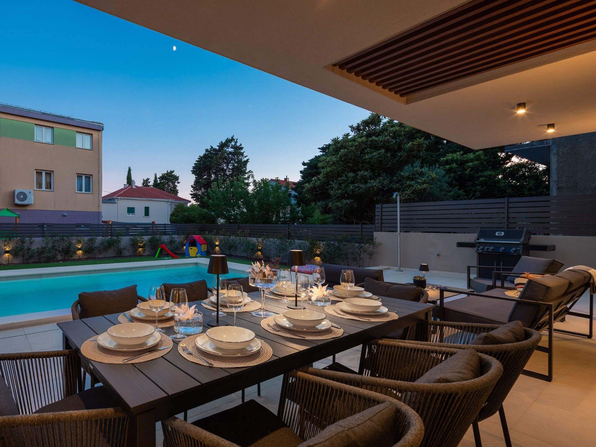 Villa Prima Lux: Ruim vakantiehuis met privézwembad op 400m van zee bij Split - foto 79