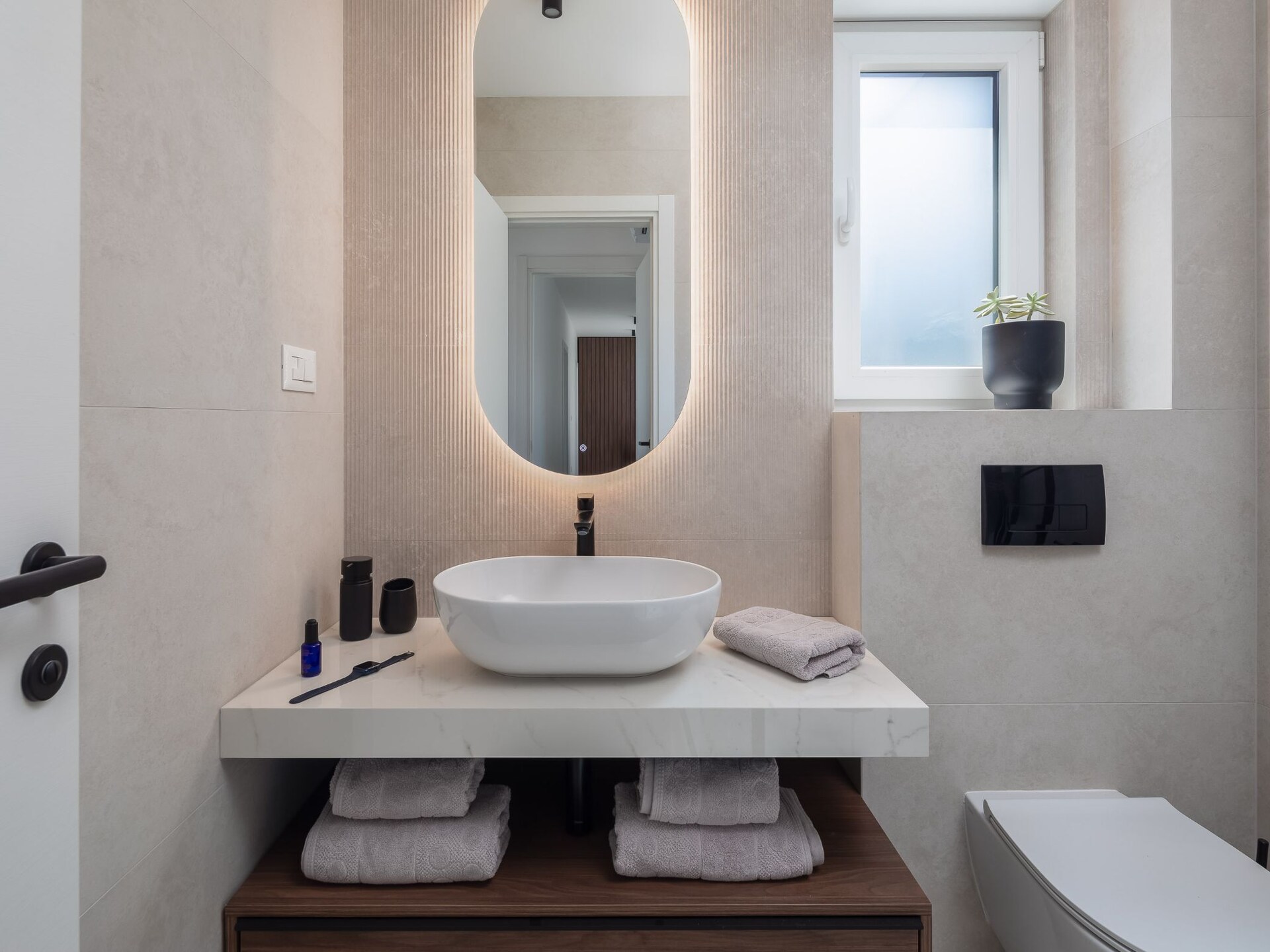 Villa Prima Lux: Ruim vakantiehuis met privézwembad op 400m van zee bij Split - foto 33
