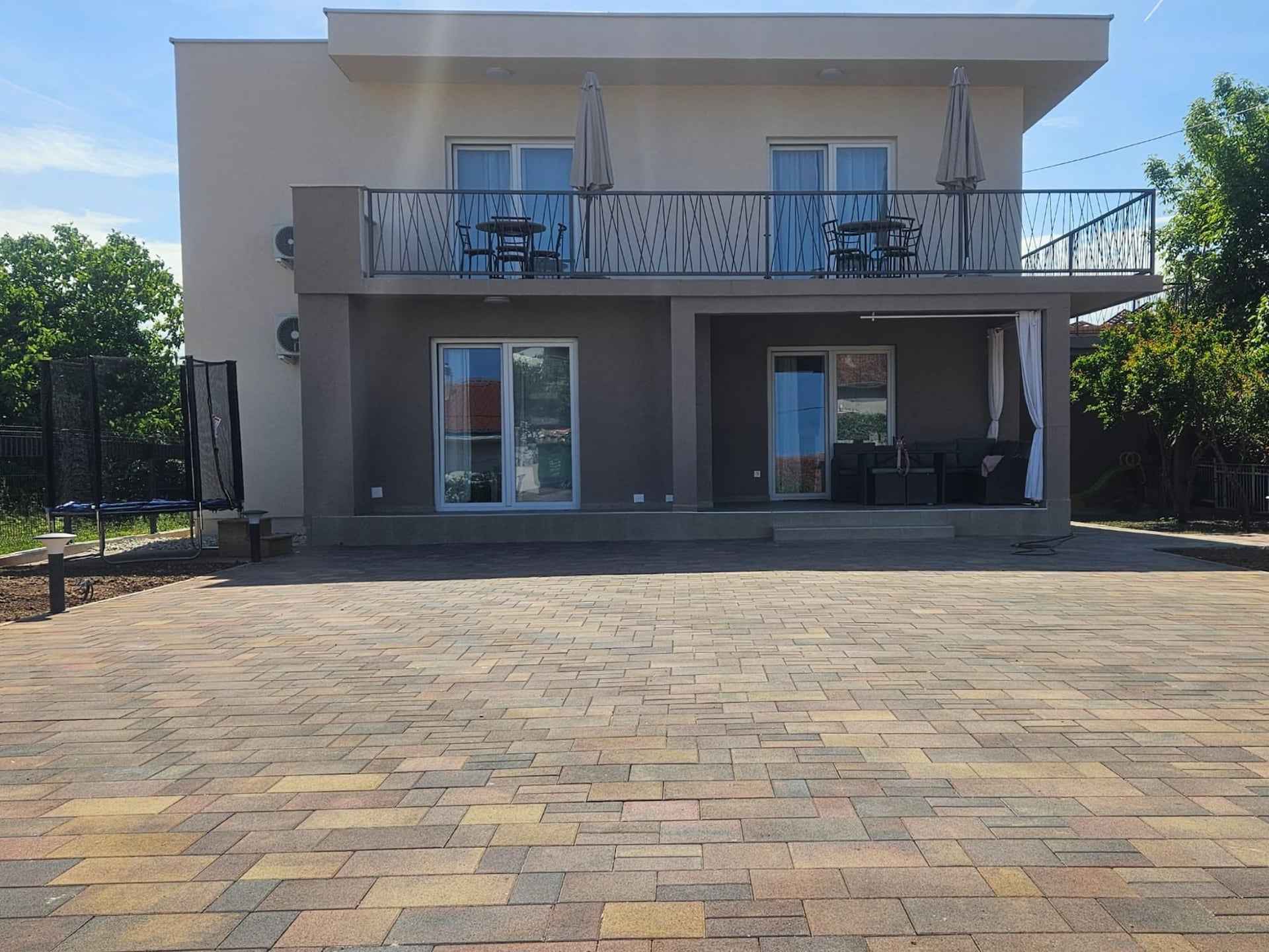 8-persoons vakantiehuis Villa Magnolia aan het strand in Pirovac - foto 18