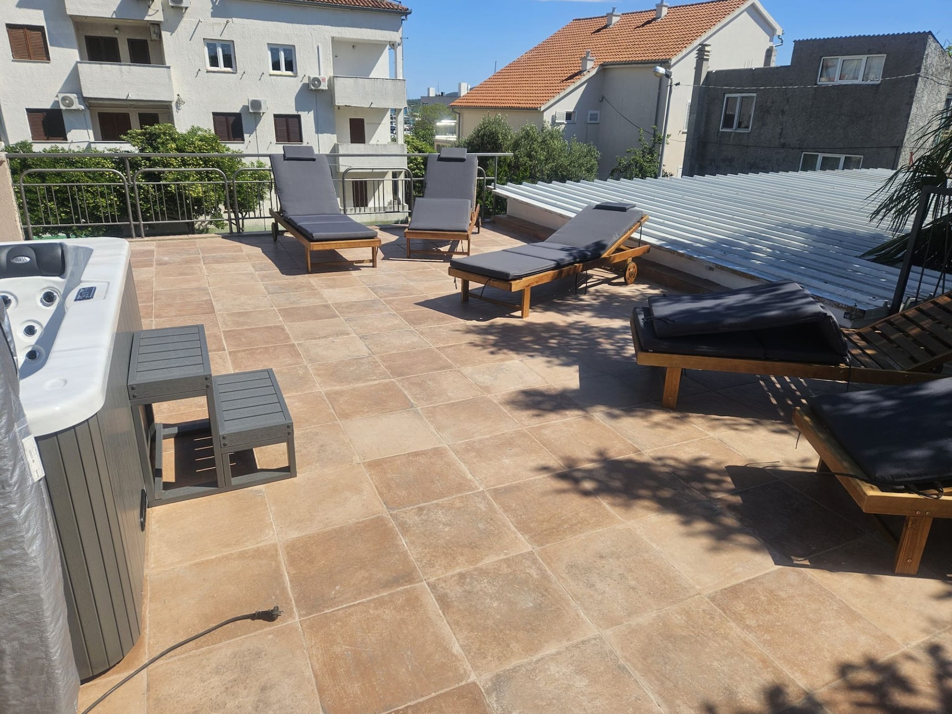 8-persoons vakantiehuis Villa Magnolia aan het strand in Pirovac - foto 25