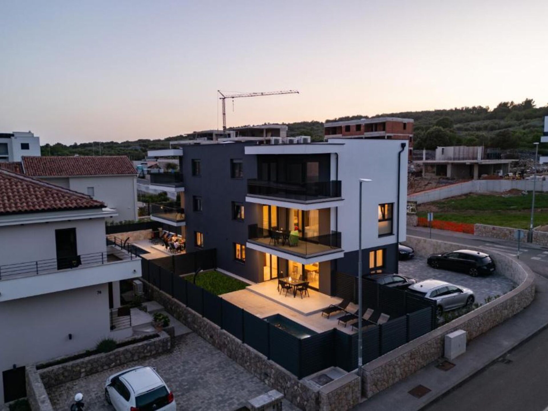 Zonovergoten driekamerappartement vlakbij zee op eiland Krk - foto 14