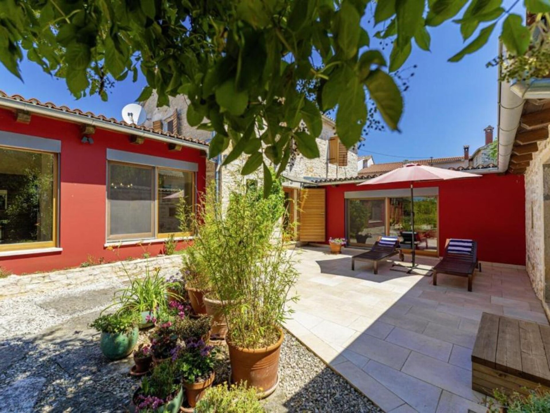 Luxe villa met privézwembad bij Sveti Lovrec, 8 personen - foto 35