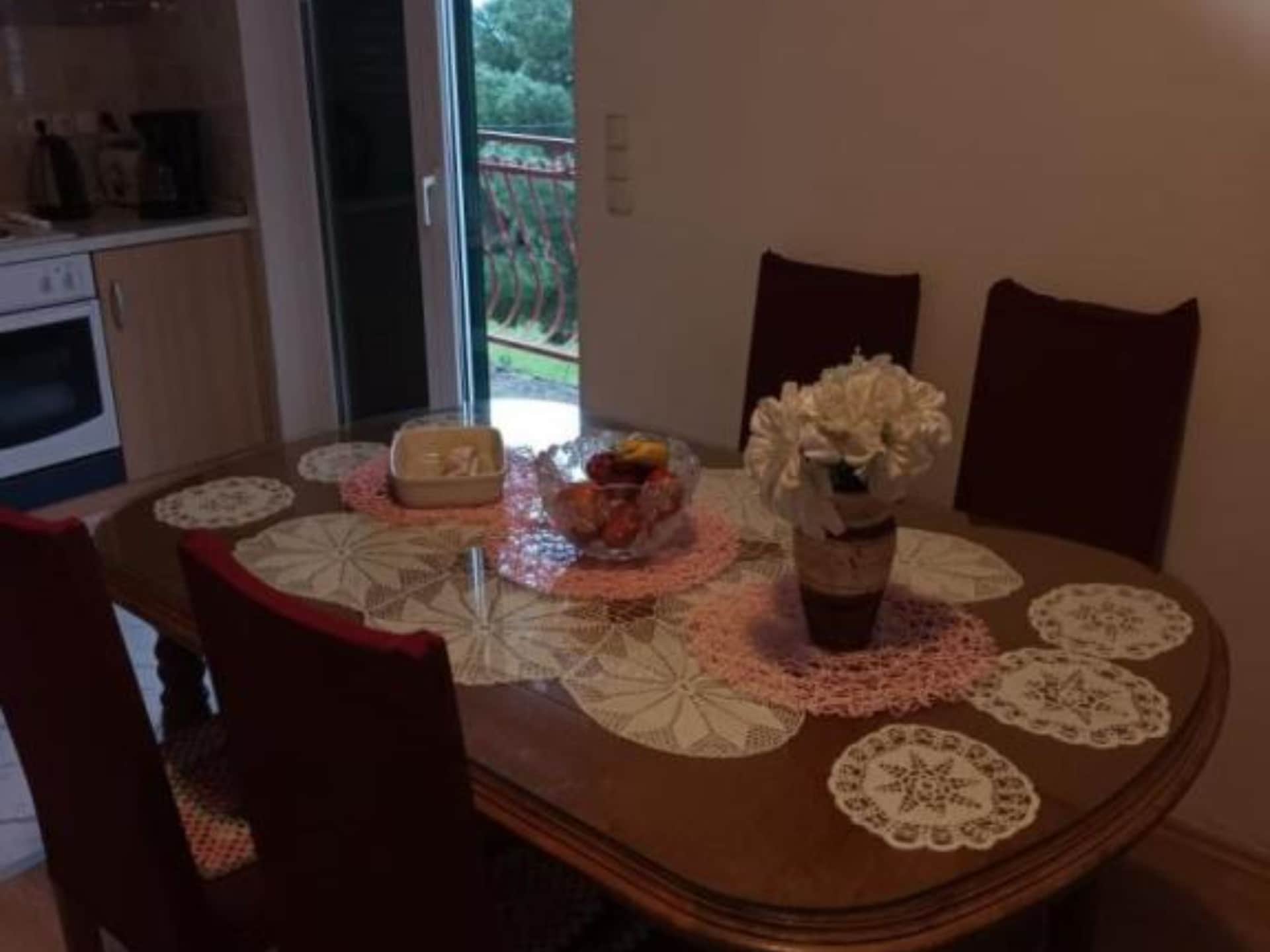 Ruim appartement in Dugi Rat op 100m van het strand voor 6 personen - foto 5