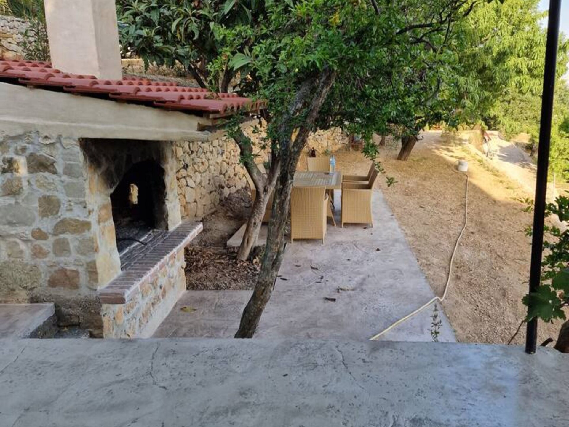 Authentiek stenen huis met zwembad in Kaštel Lukšić, vlak bij zee - foto 12