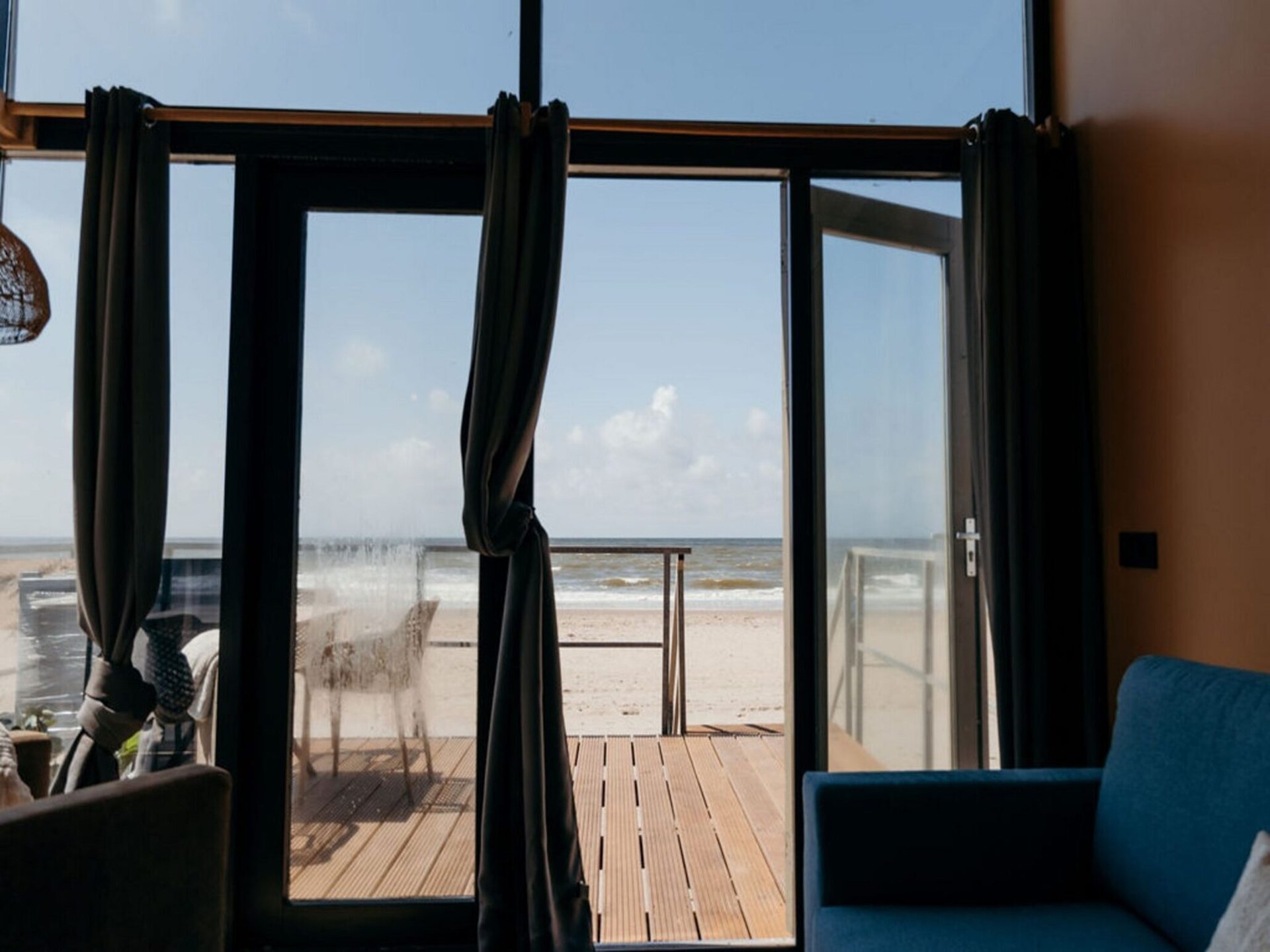 Zeehut Petten: Uniek strandhuis met privéterras aan de Noordzee - foto 11