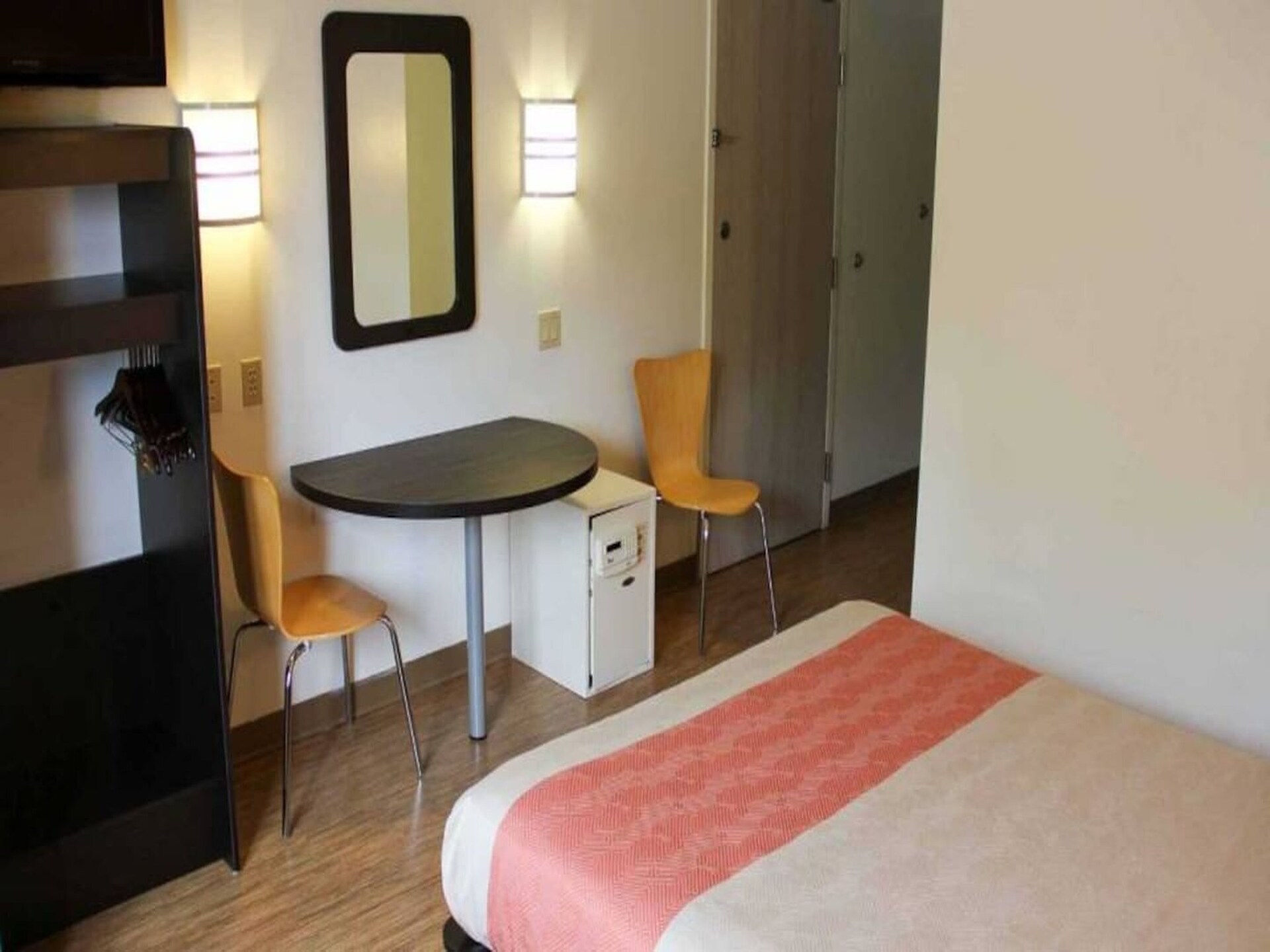 Knusse studio voor 2 met zwembad, vlakbij Cedar Point & Lake Erie - foto 7