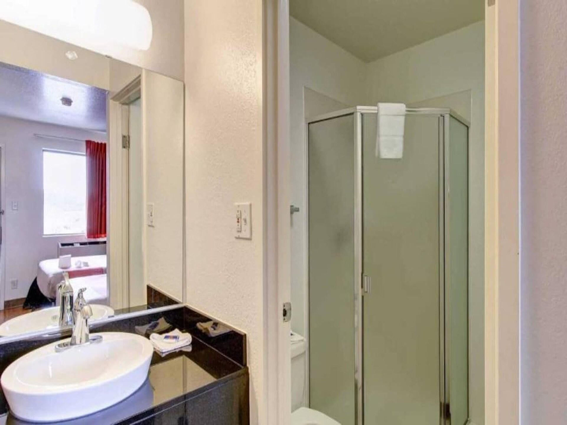 Knus appartement in Amherst met zwembad en WiFi, huisdieren welkom - foto 16