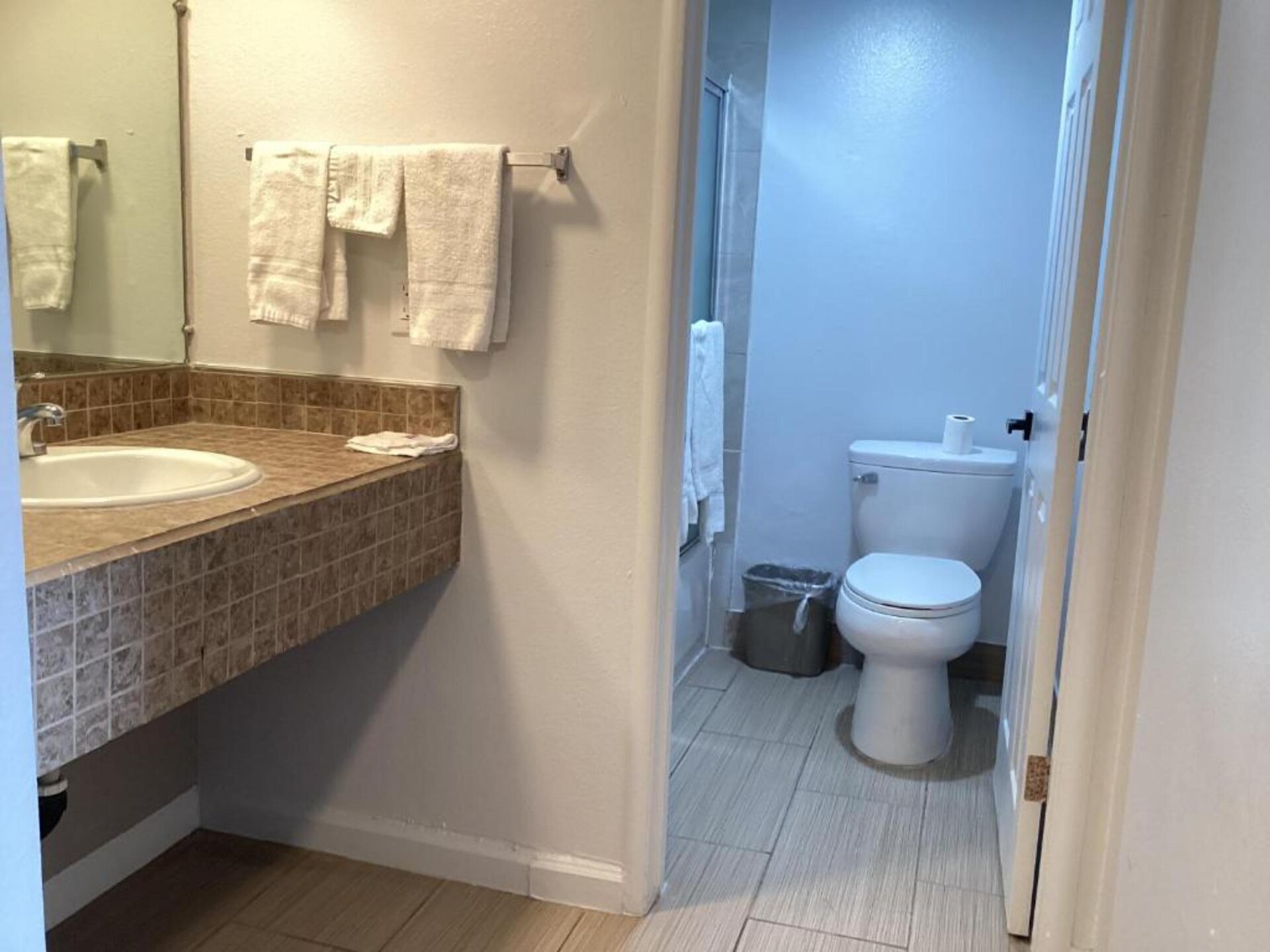 Comfortabel appartement met 2 queensize bedden in Selma – nabij Fresno - foto 14