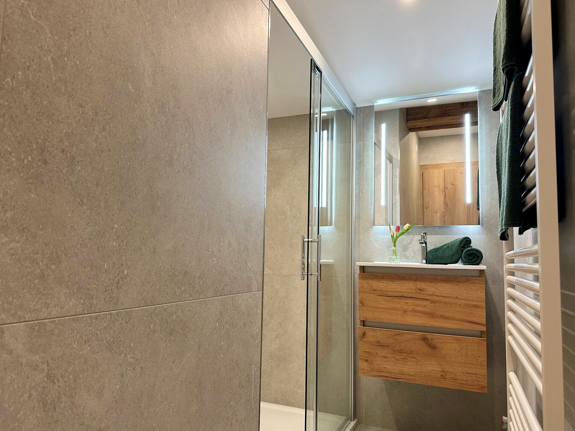 Modern appartement in Leogang met panoramisch berguitzicht - foto 17