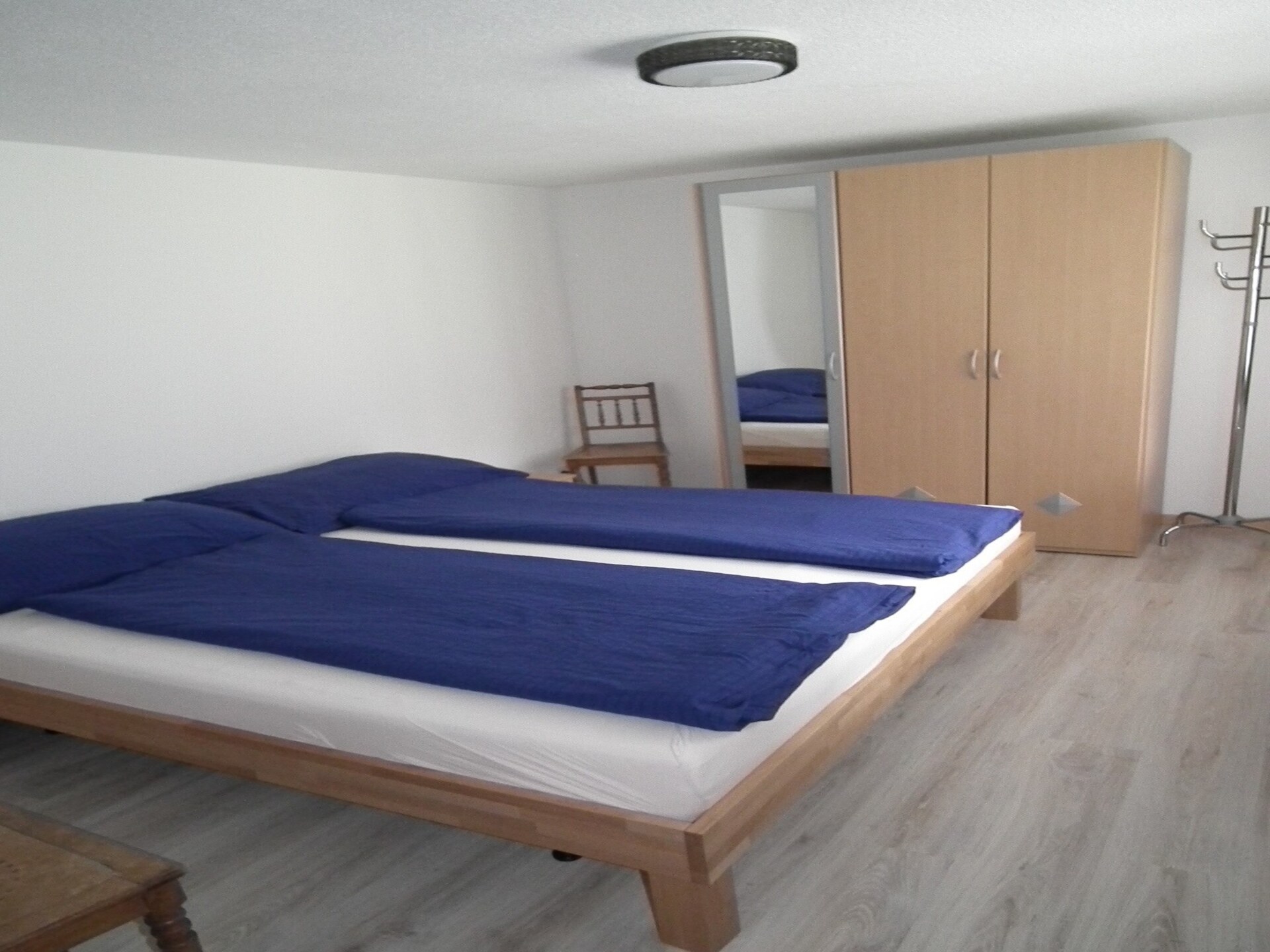 Ruim appartement in Lenk met bergzicht, terras en BBQ voor 6 personen - foto 13