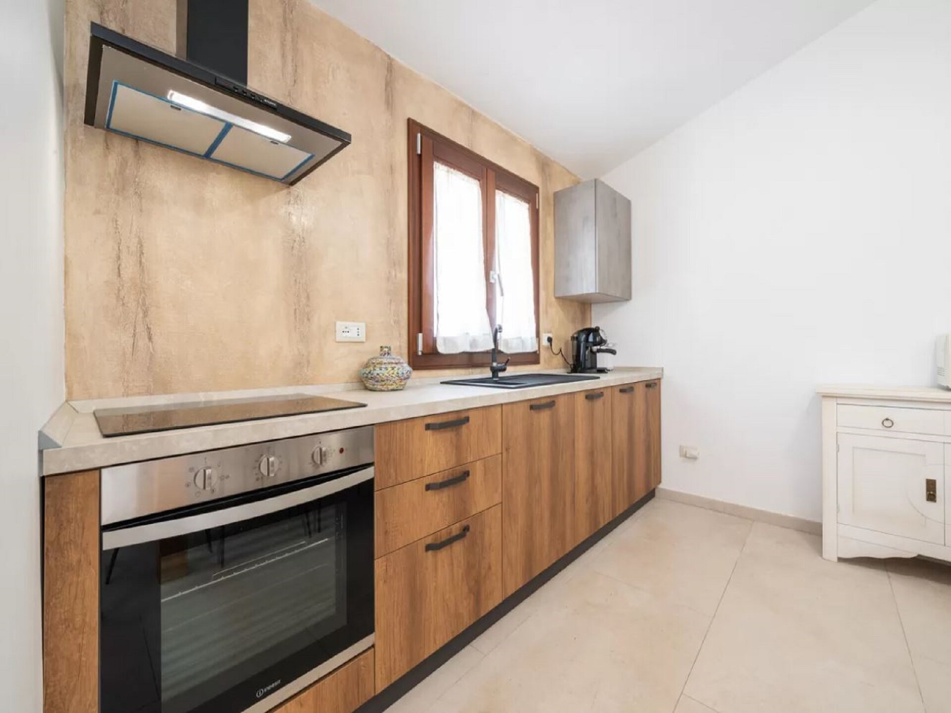 Vakantiehuis nabij centrum San Teodoro met privézwembad - foto 3