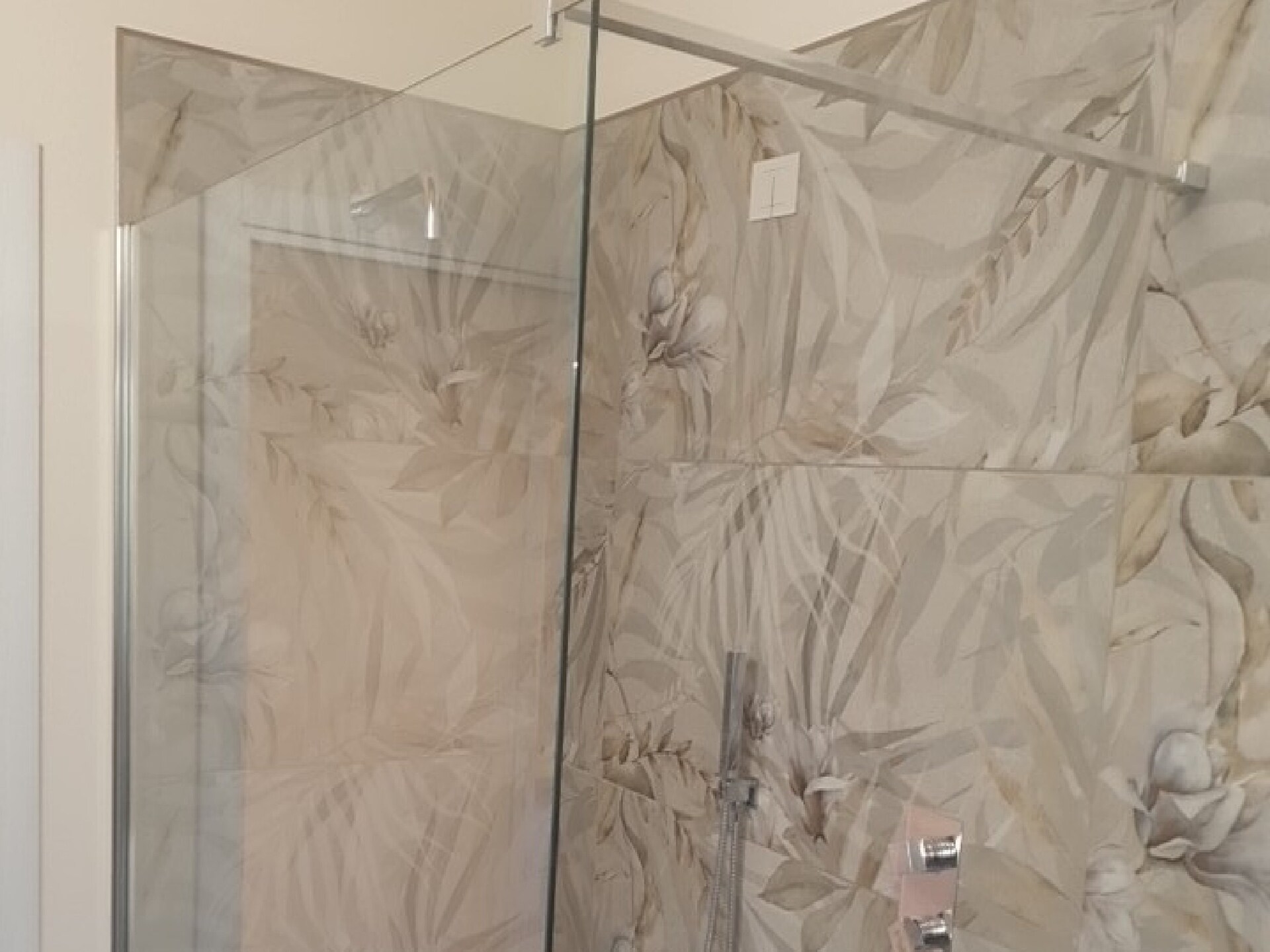 Vrijstaande villa aan het Idromeer met uitzicht op bergen en golfbaan - foto 15