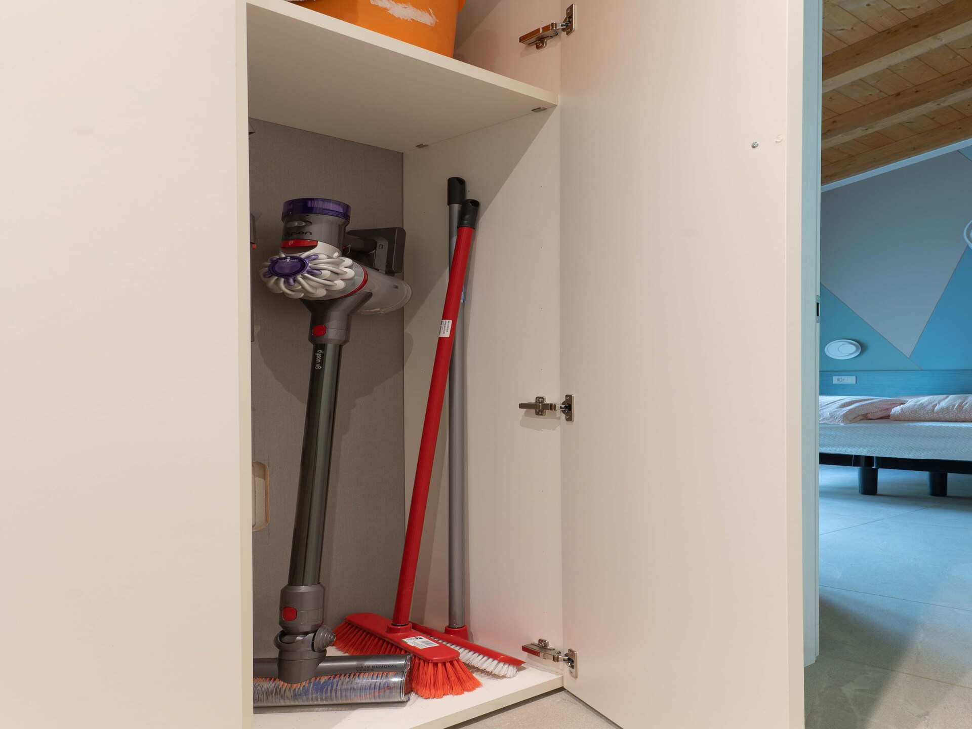 Vrijstaande villa aan het Idromeer met uitzicht op bergen en golfbaan - foto 31