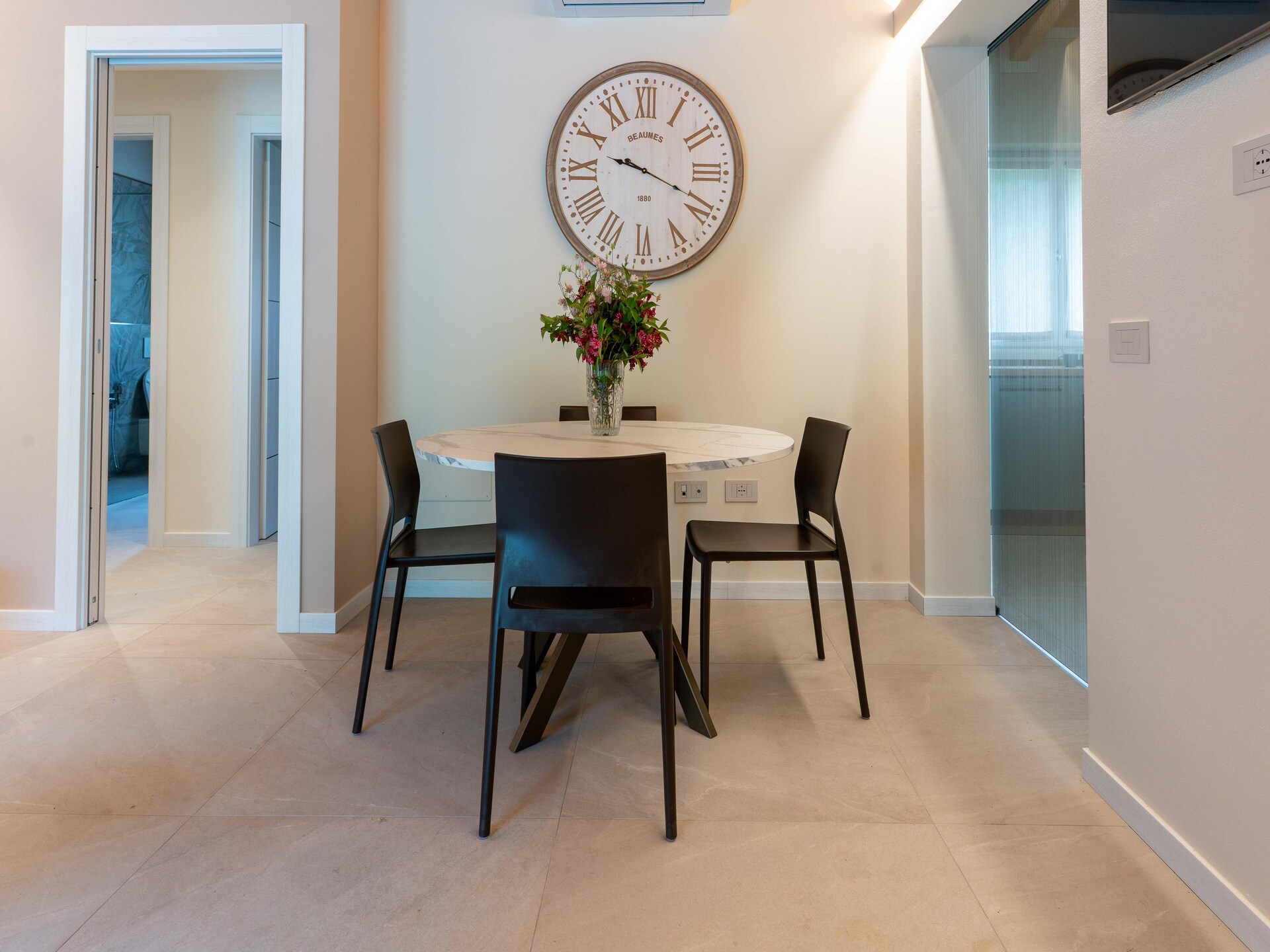 Vrijstaande villa aan het Idromeer met uitzicht op bergen en golfbaan - foto 11