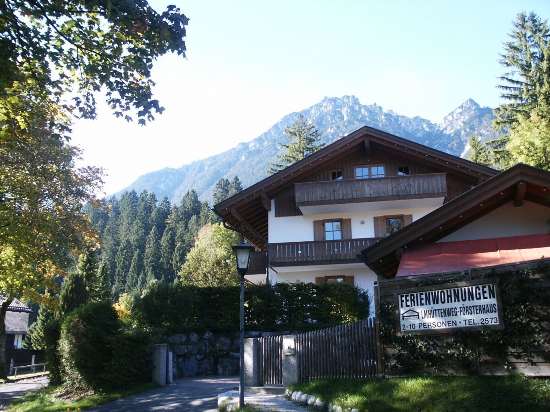 Ruim vakantiehuis voor 9 personen in Garmisch-Partenkirchen met terras op het zuidwesten - foto 1