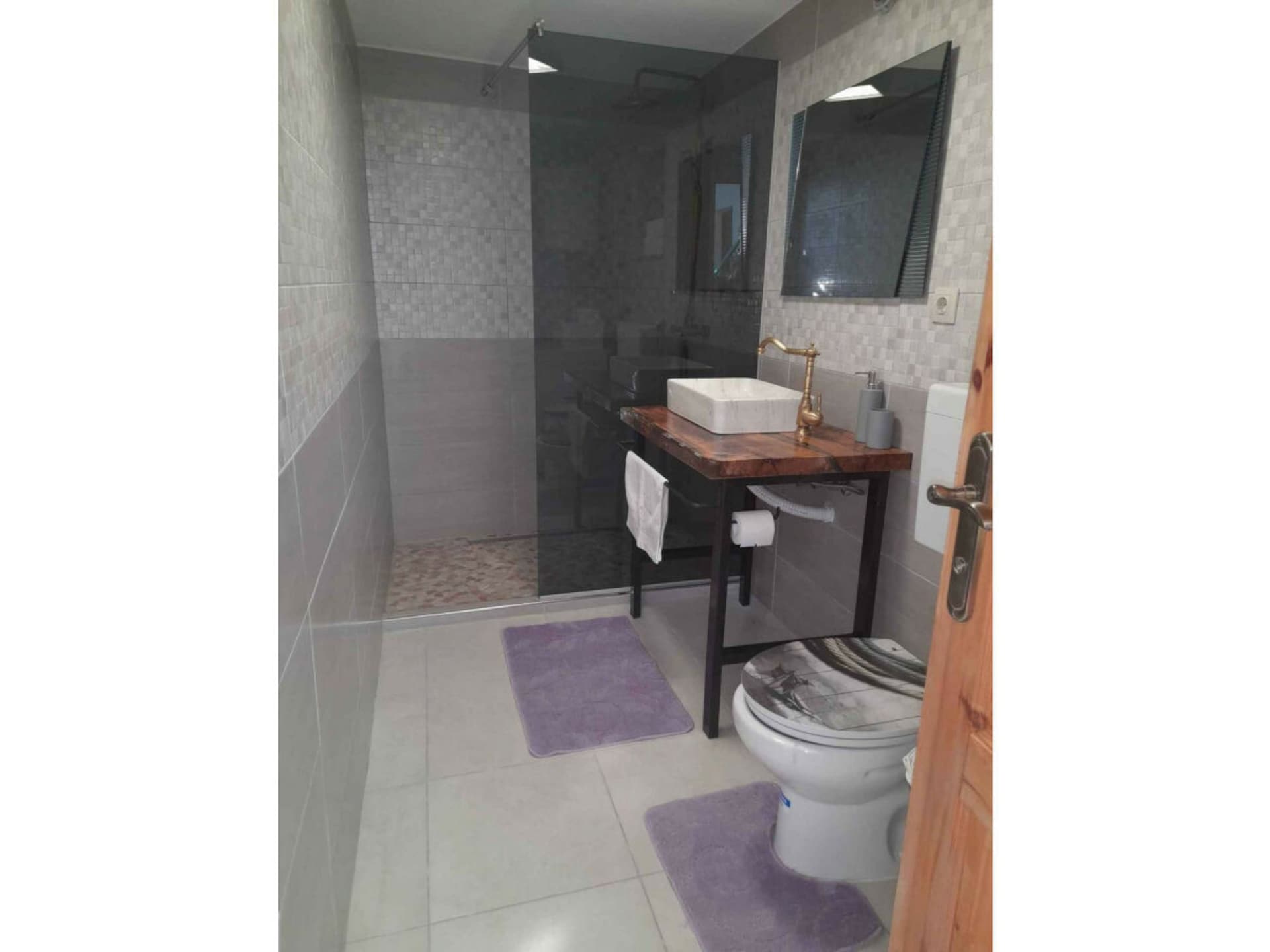 Stijlvol appartement in Pakoštane met bubbelbad en tuin - foto 25