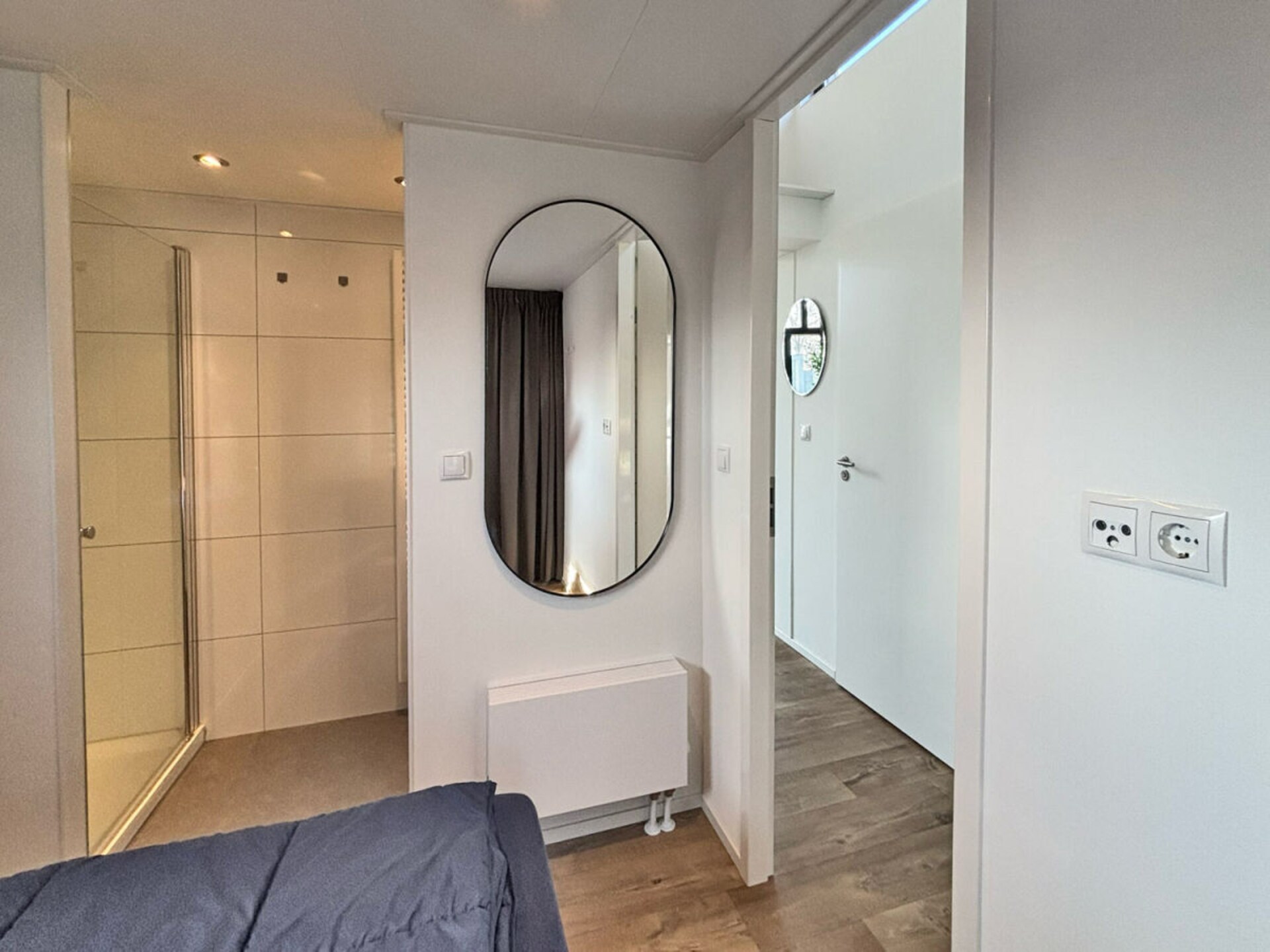 Modern vakantiehuis aan het Veluwemeer met aanlegsteiger en dakterras - foto 17