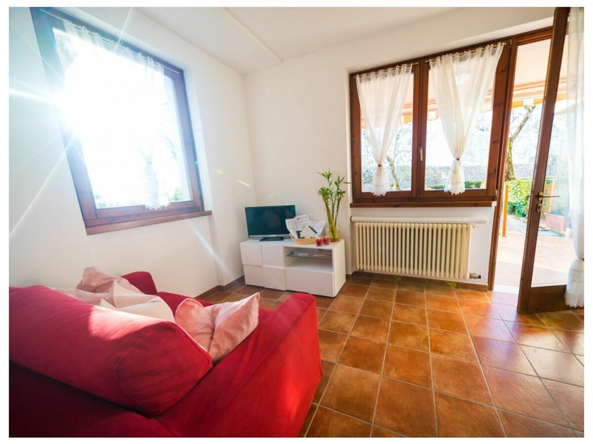 Knus appartement met privétuin en zwembad nabij het Gardameer - foto 12