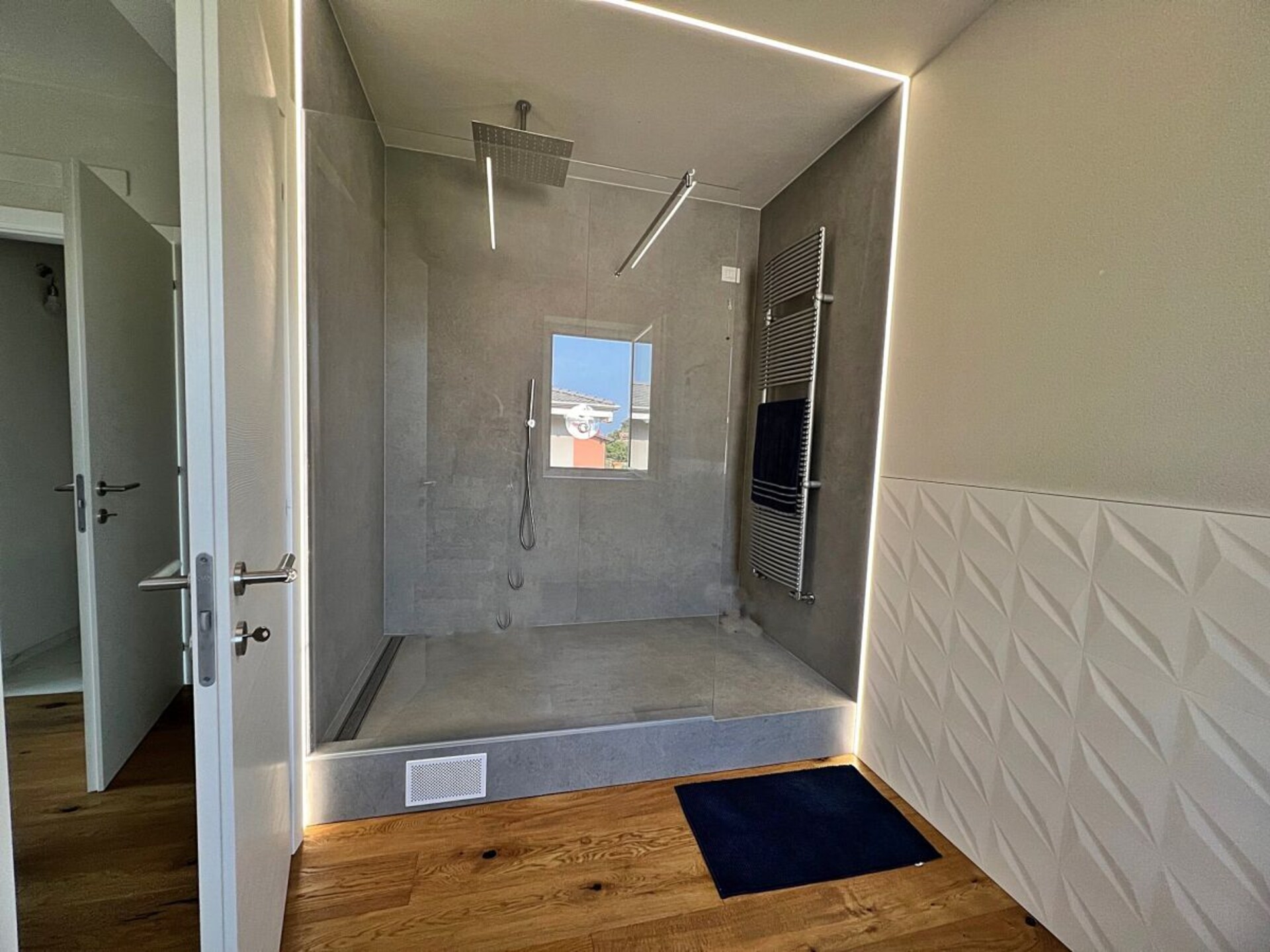 Villa met zwembad en designinterieur aan het Gardameer - foto 14