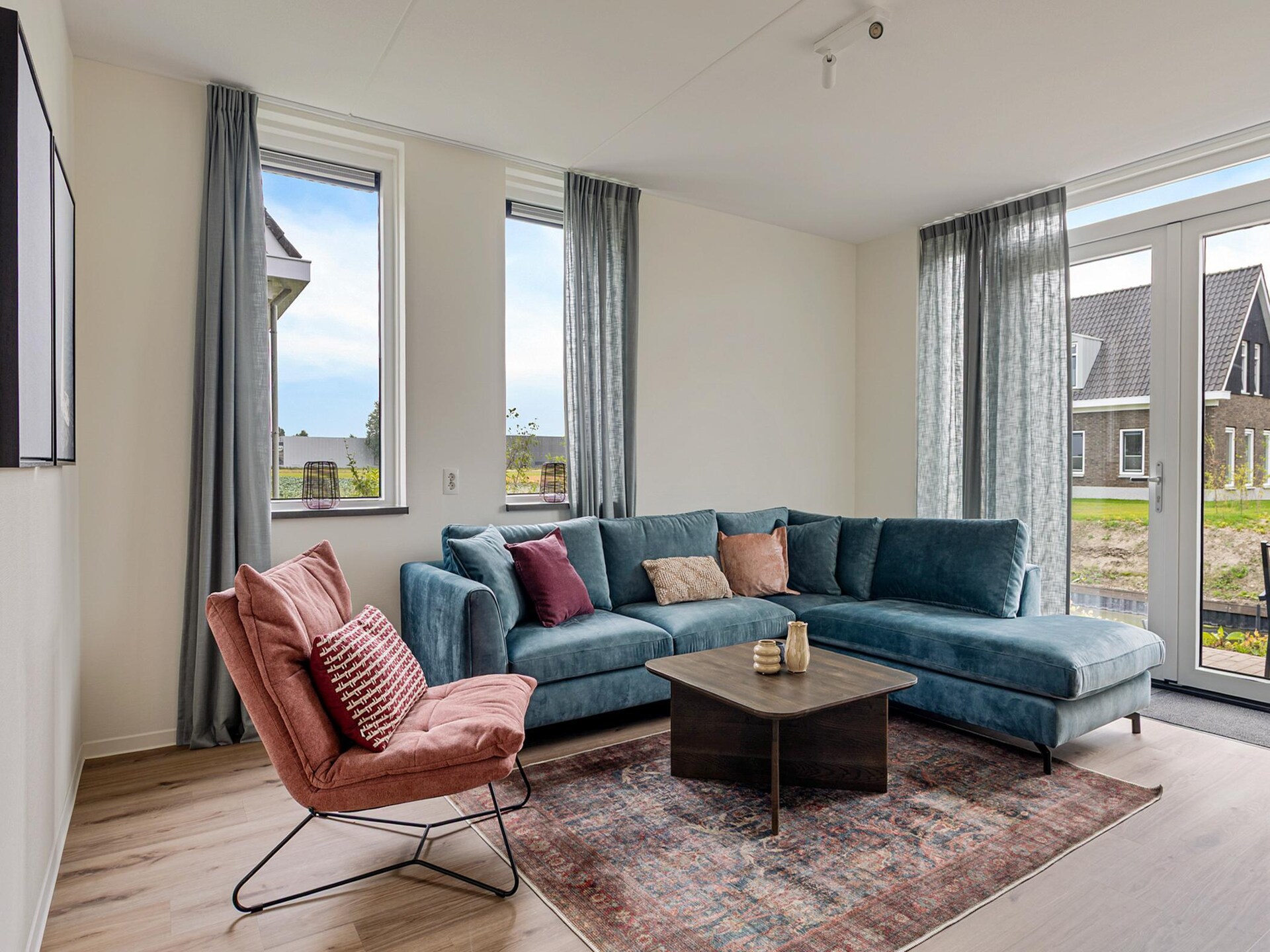 Korenhuys: luxe vrijstaand vakantiehuis aan het water in Medemblik - foto 2