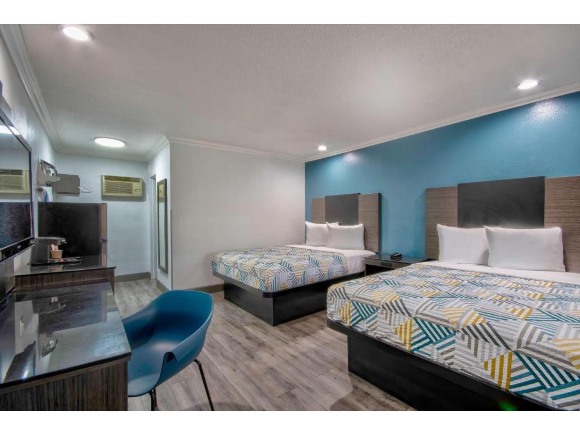 Rustiek appartement in San Bernardino met 2 queensize bedden - foto 29