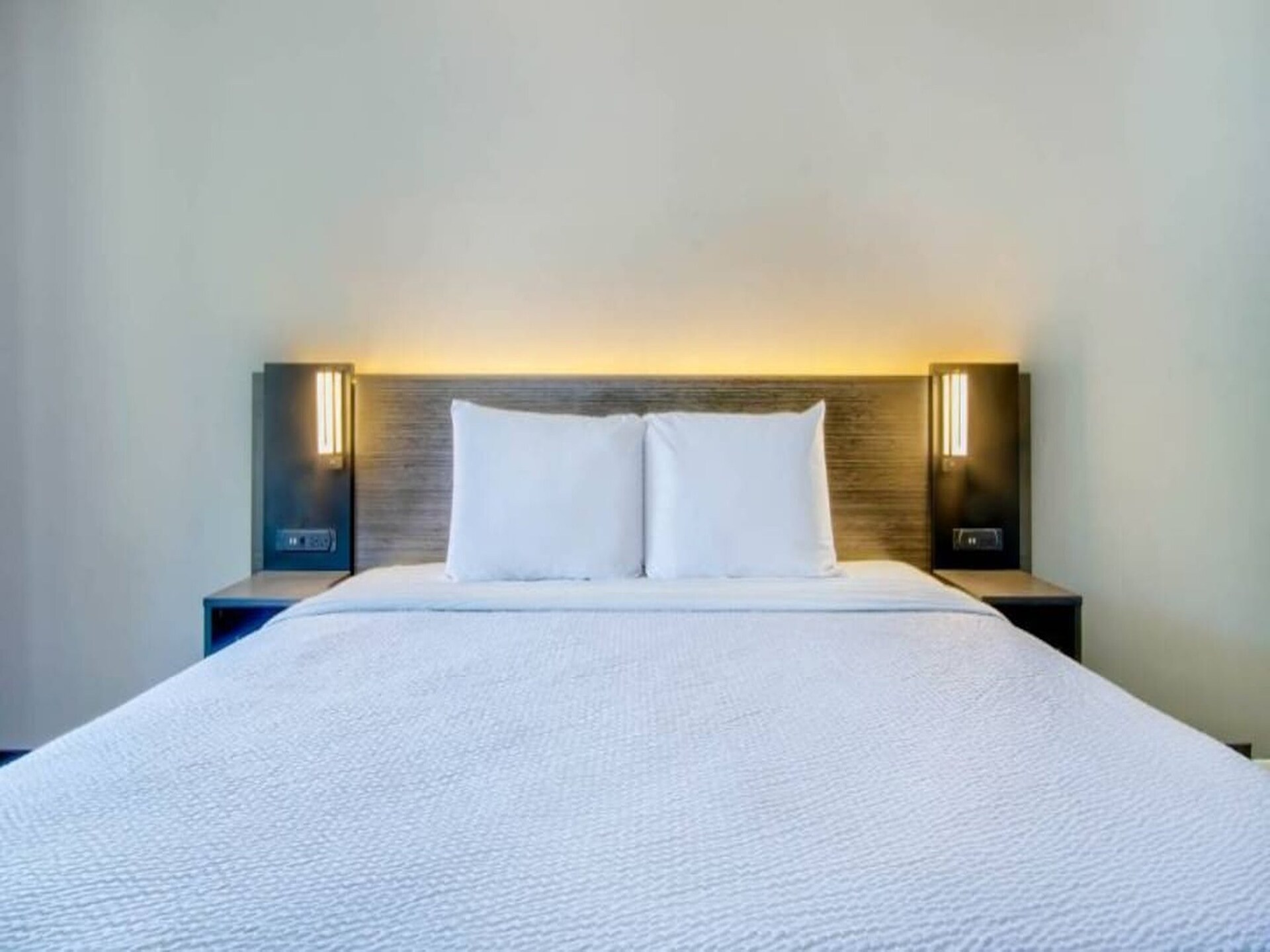 Knusse hotelkamer in Jeffersonville met kingsize bed, ideaal voor twee - foto 10