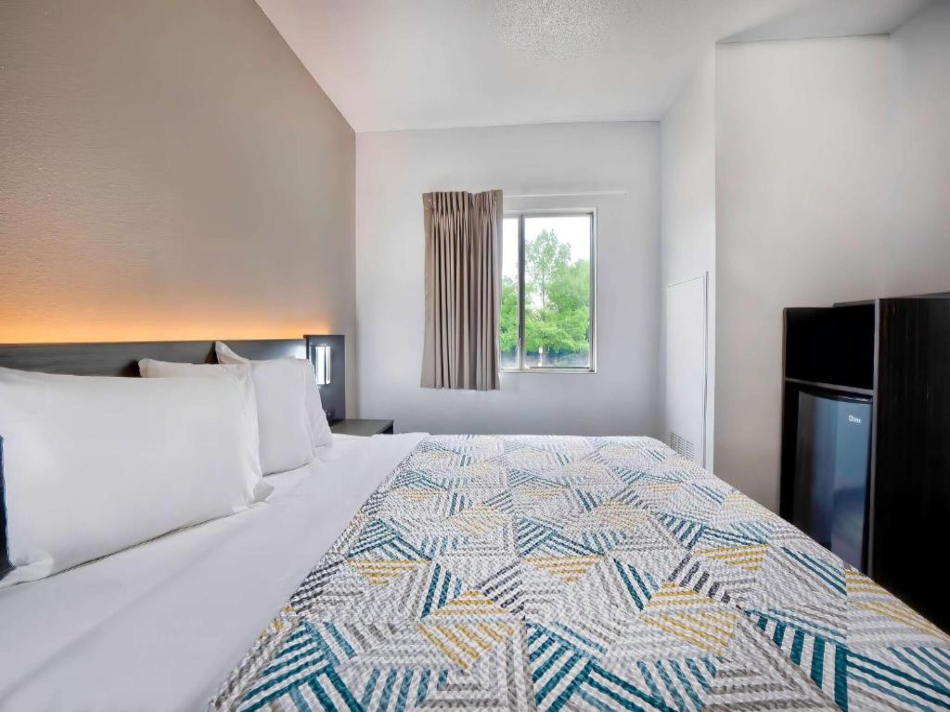 Toegankelijk appartement met kingsize bed in Benbrook – rookvrij - foto 11