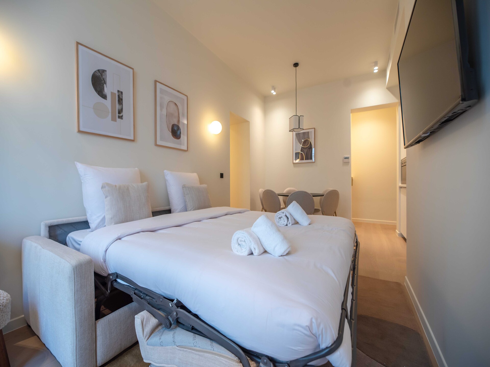 Modern Scandinavisch appartement in 9e arrondissement, vlakbij metro - foto 10