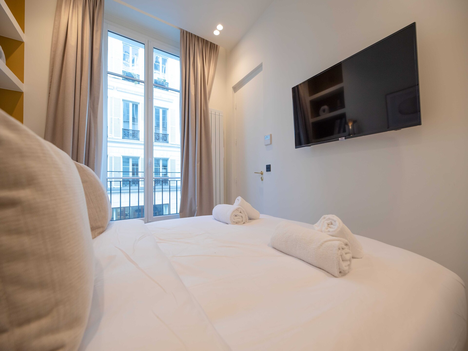 Modern Scandinavisch appartement in 9e arrondissement, vlakbij metro - foto 13