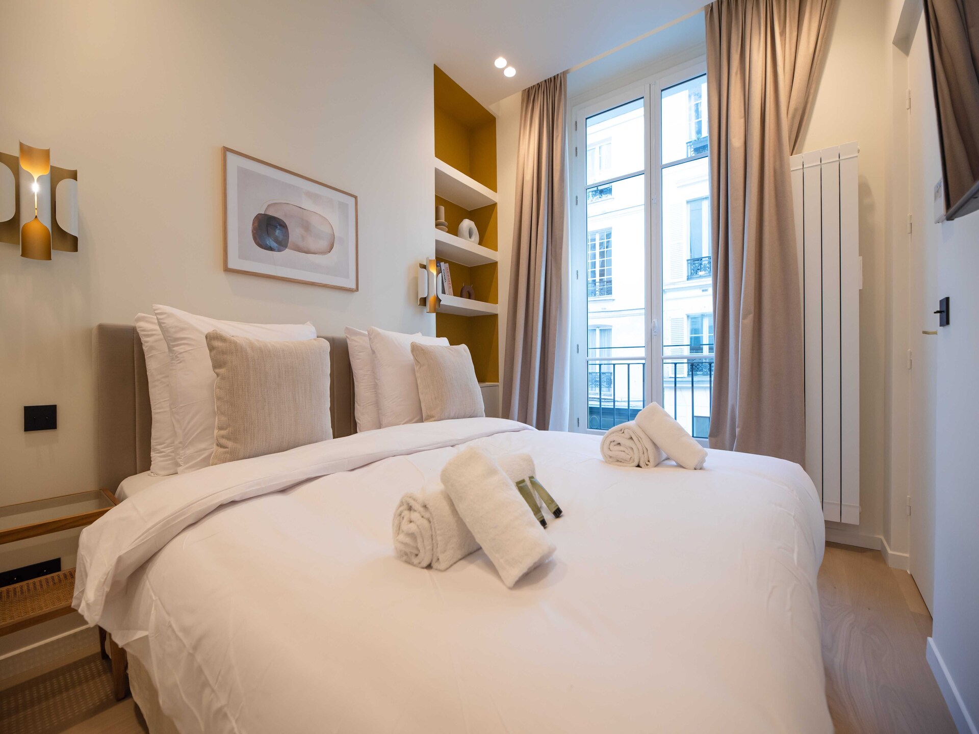 Modern Scandinavisch appartement in 9e arrondissement, vlakbij metro - foto 14