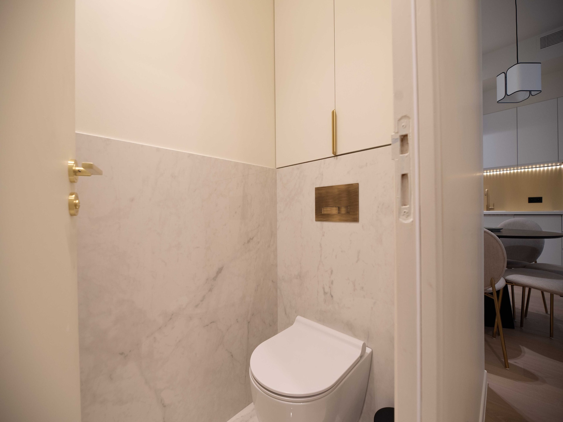 Modern Scandinavisch appartement in 9e arrondissement, vlakbij metro - foto 18