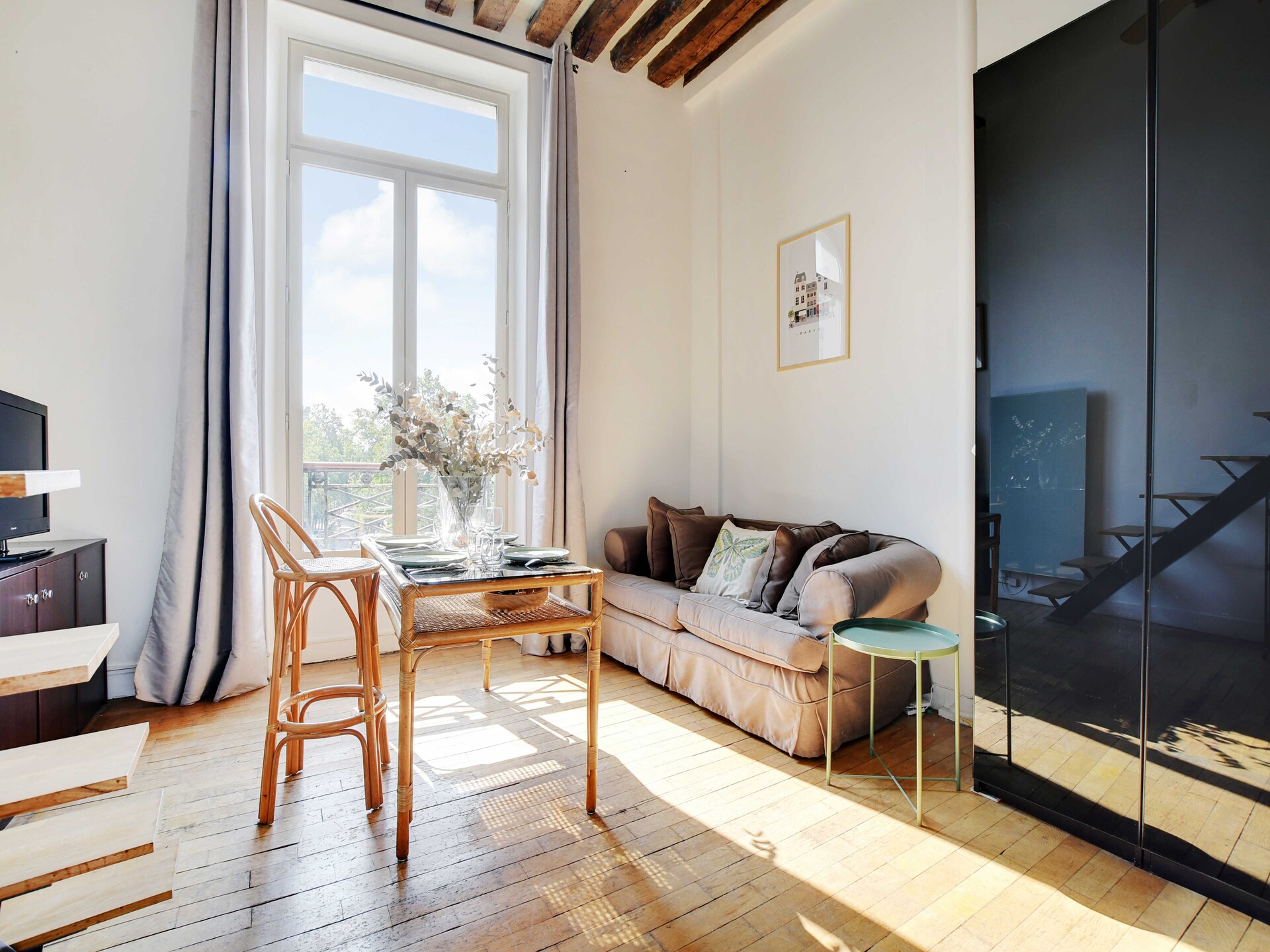 Compact en sfeervol studio-appartement in Parijs, vlakbij de Marais en metro - foto 2
