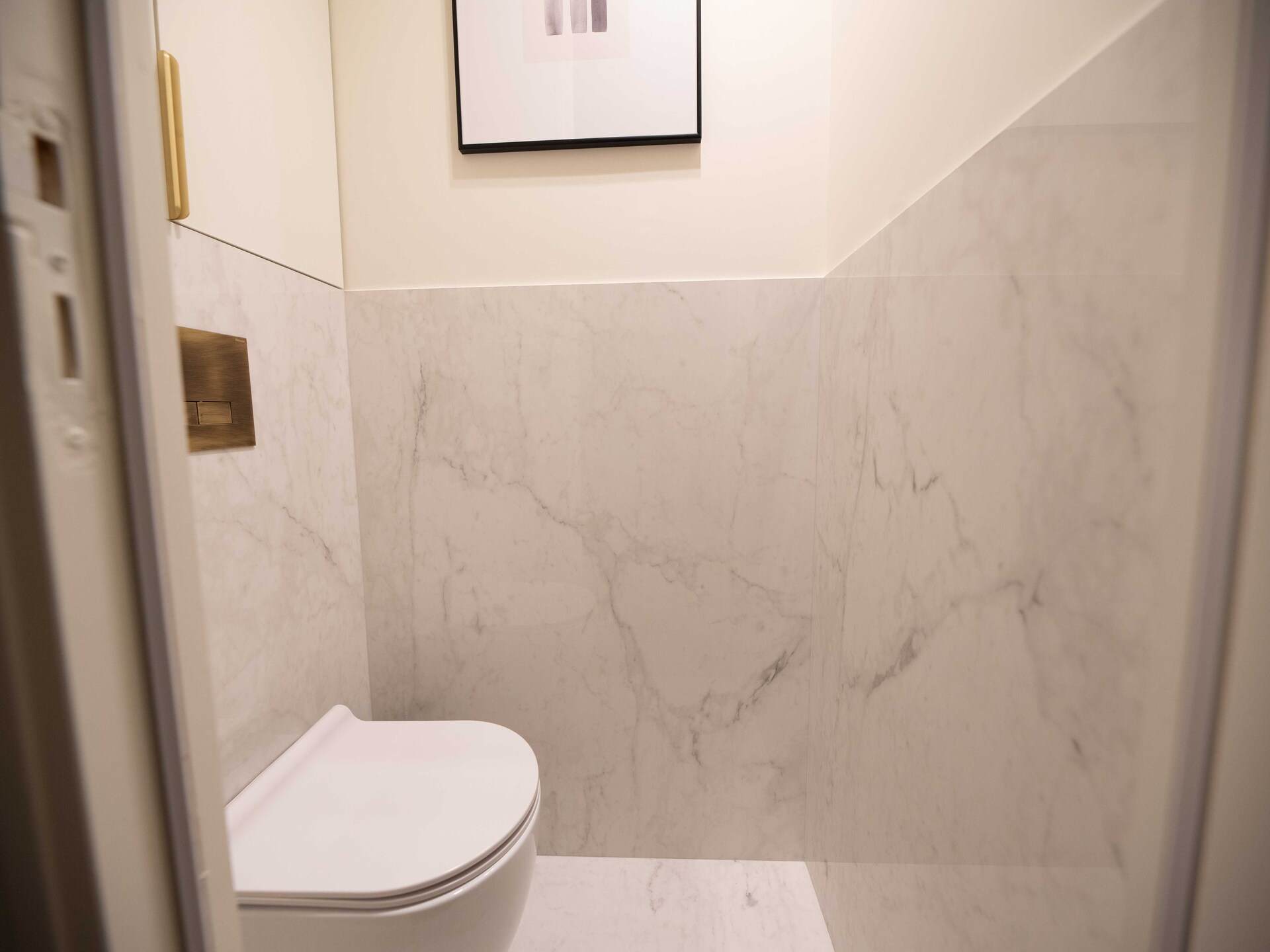 Modern appartement met Scandinavisch design in het bruisende 9e arrondissement van Parijs - foto 14