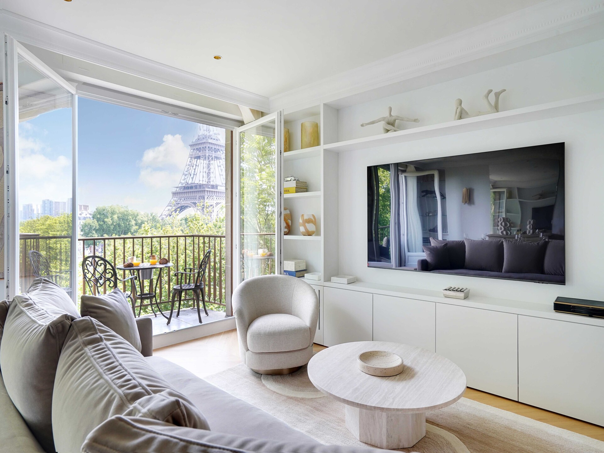 Modern appartement van 70 m² met balkon, vlakbij de Seine en Eiffeltoren - foto 7