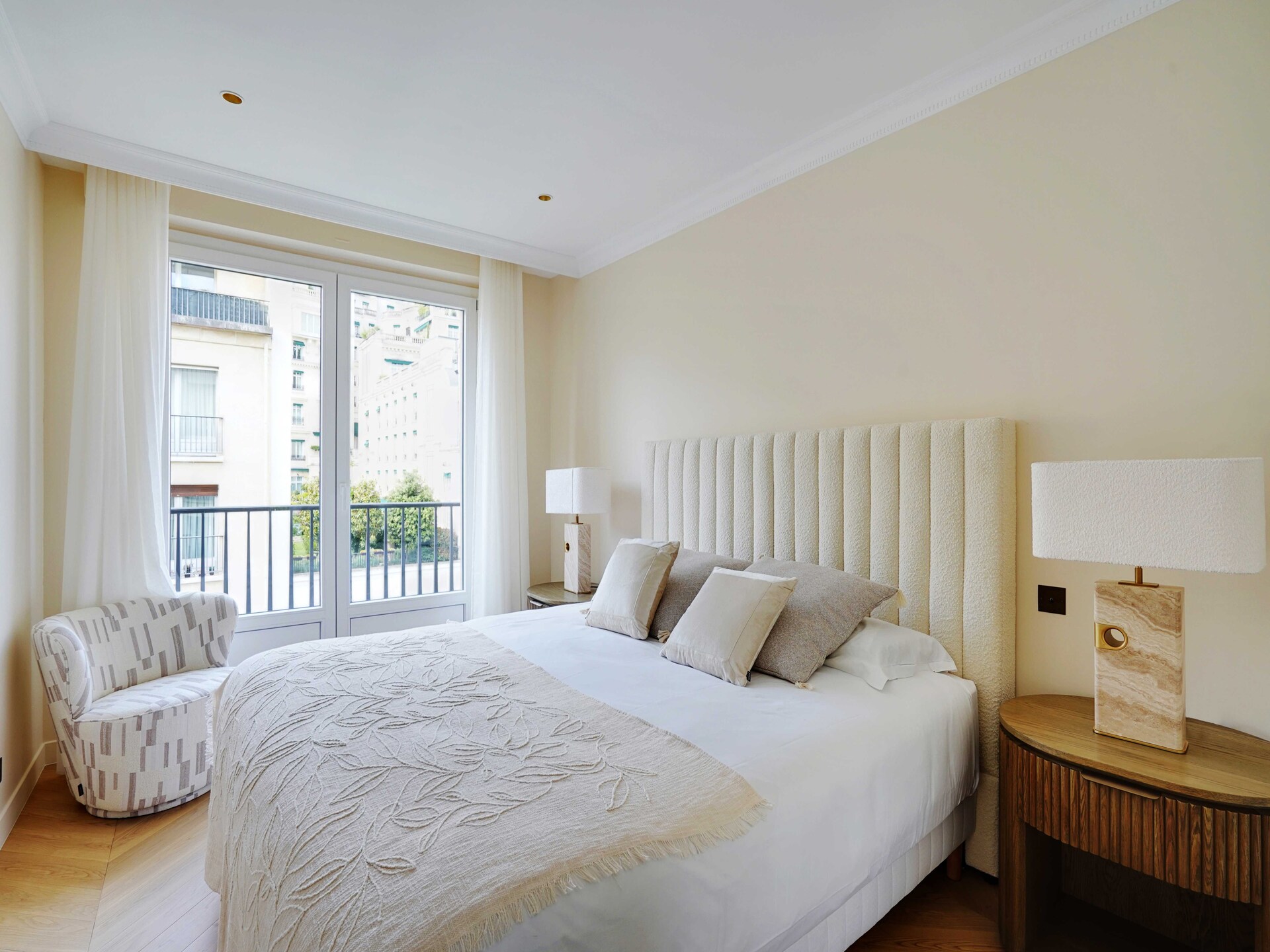 Modern appartement van 70 m² met balkon, vlakbij de Seine en Eiffeltoren - foto 15