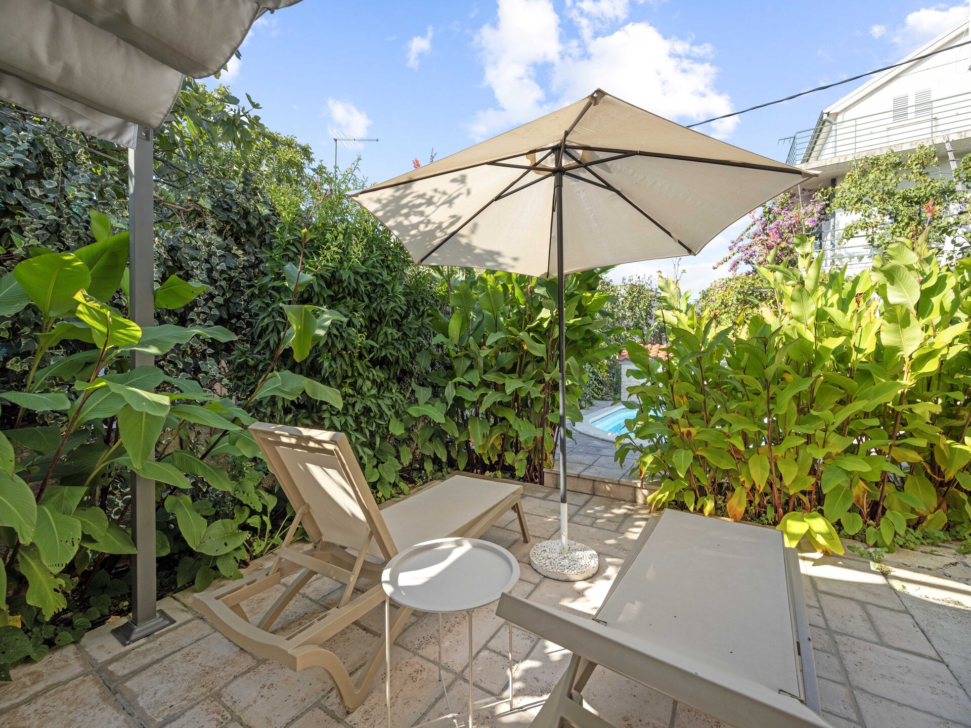 Aan het strand: Comfortabel appartement in Brodarica - foto 18