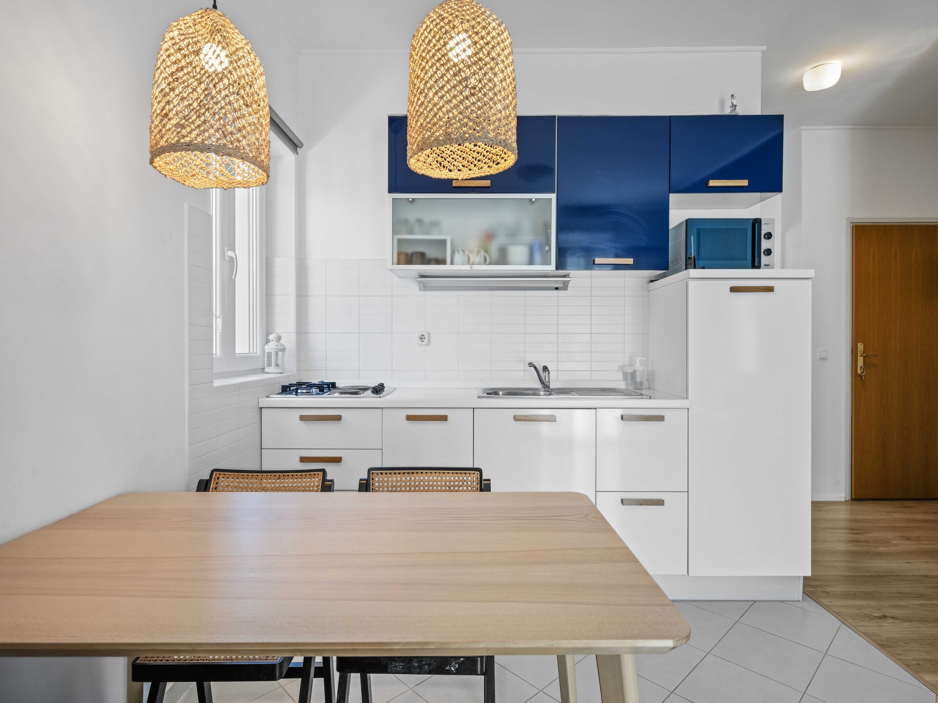 Aan het strand: Comfortabel appartement in Brodarica - foto 6
