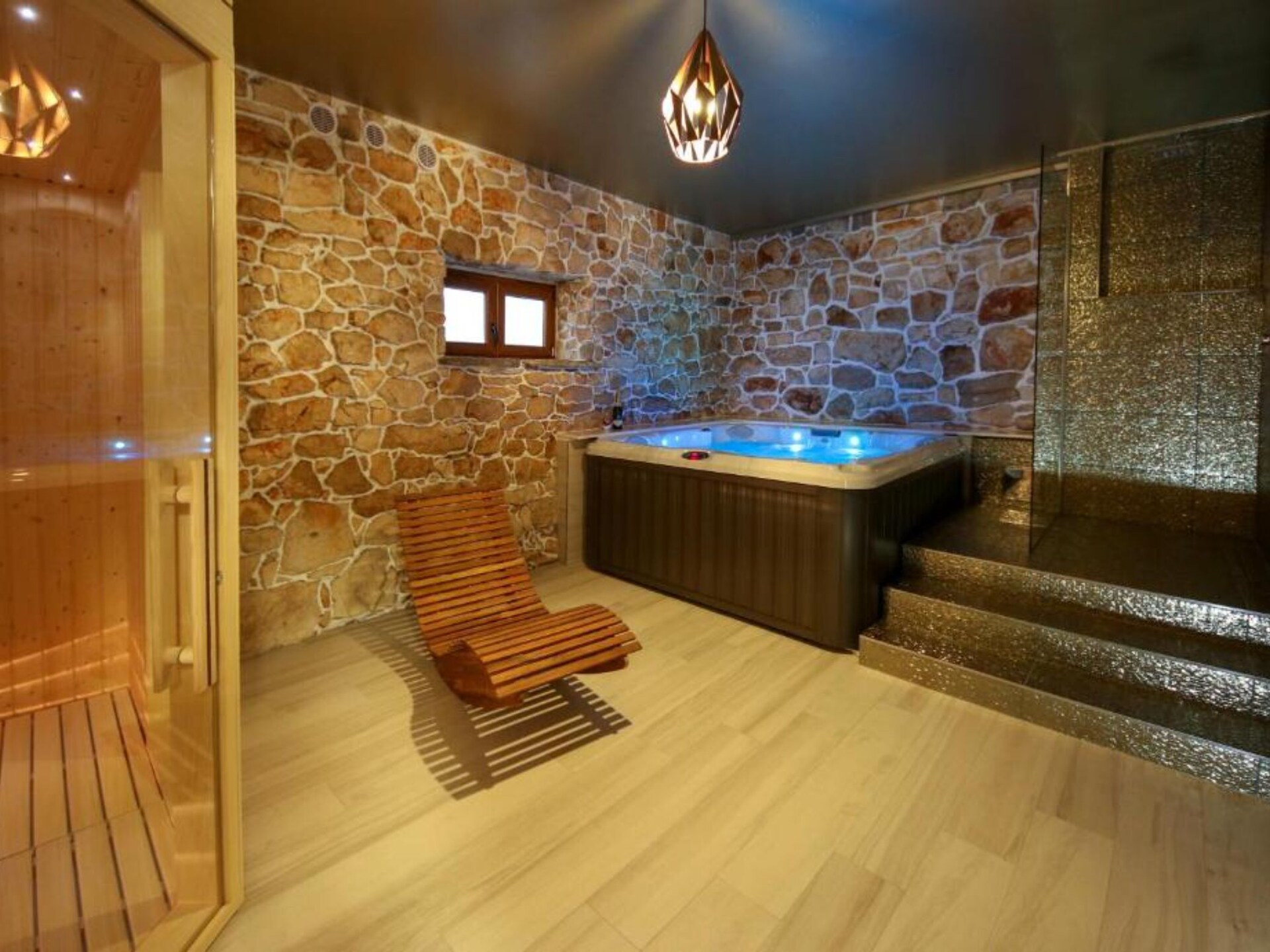 Ruime villa met privézwembad bij Drniš, vlakbij Krka Nationaal Park - foto 38