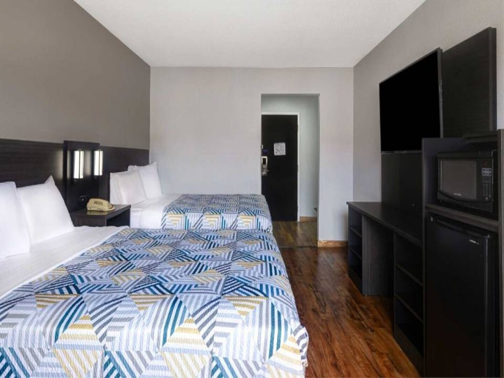 Comfortabel appartement met 2 queen beds in Shepherdsville - foto 7