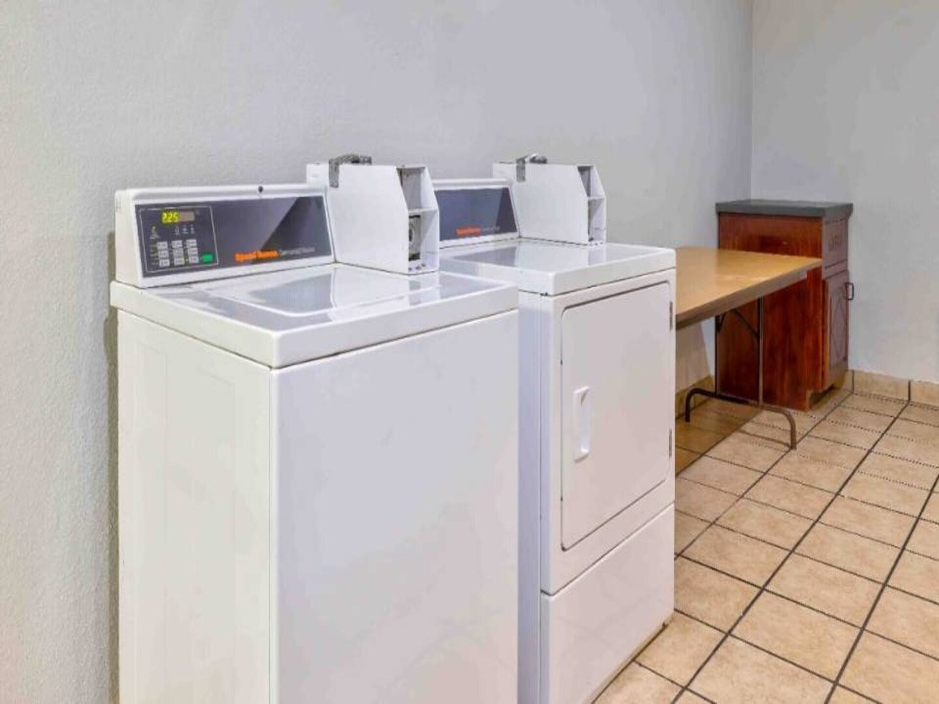 Comfortabel appartement in Little Rock met 2 queensize bedden - foto 31