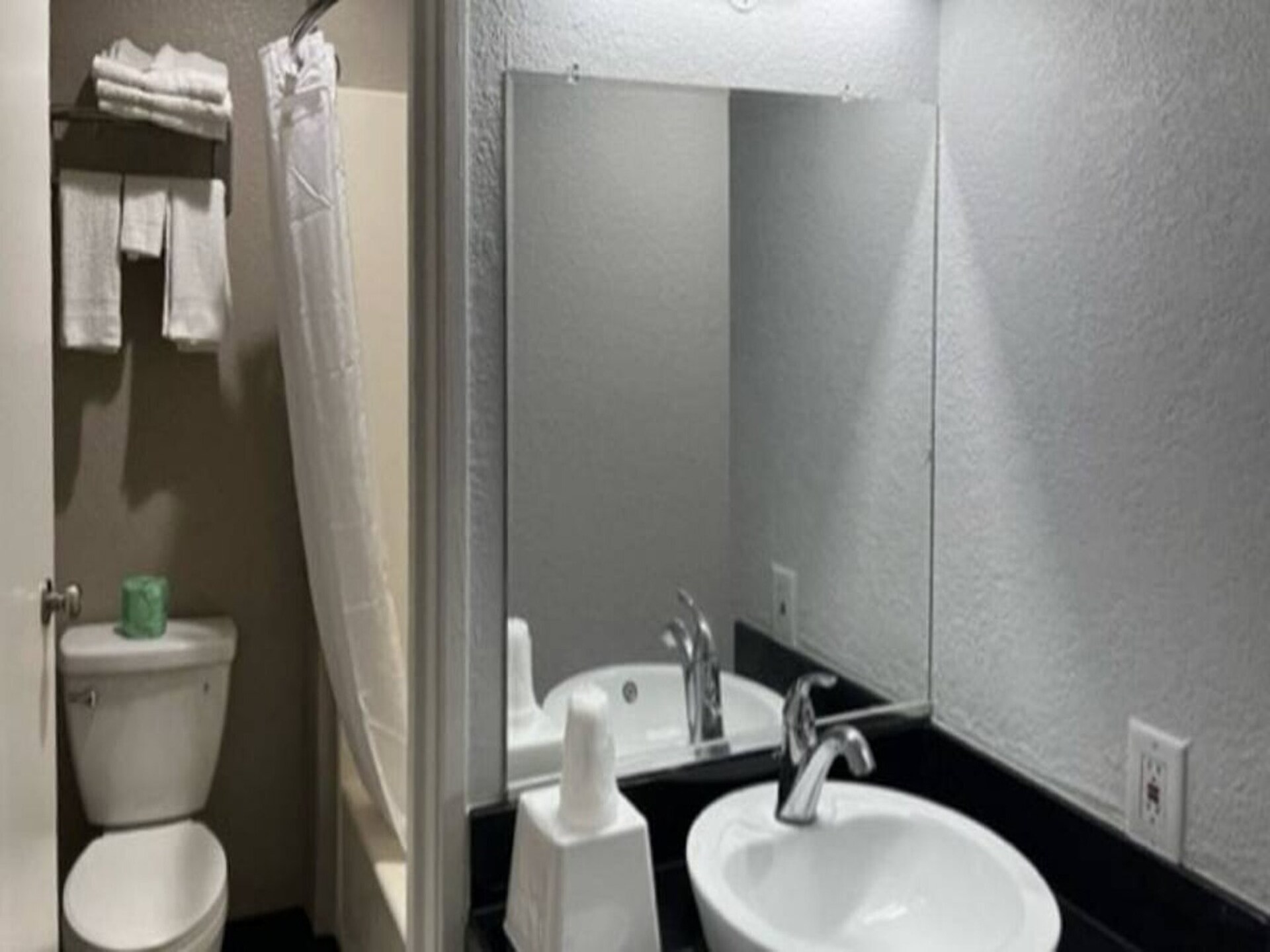 Comfortabel appartement in Little Rock met 2 queensize bedden - foto 12