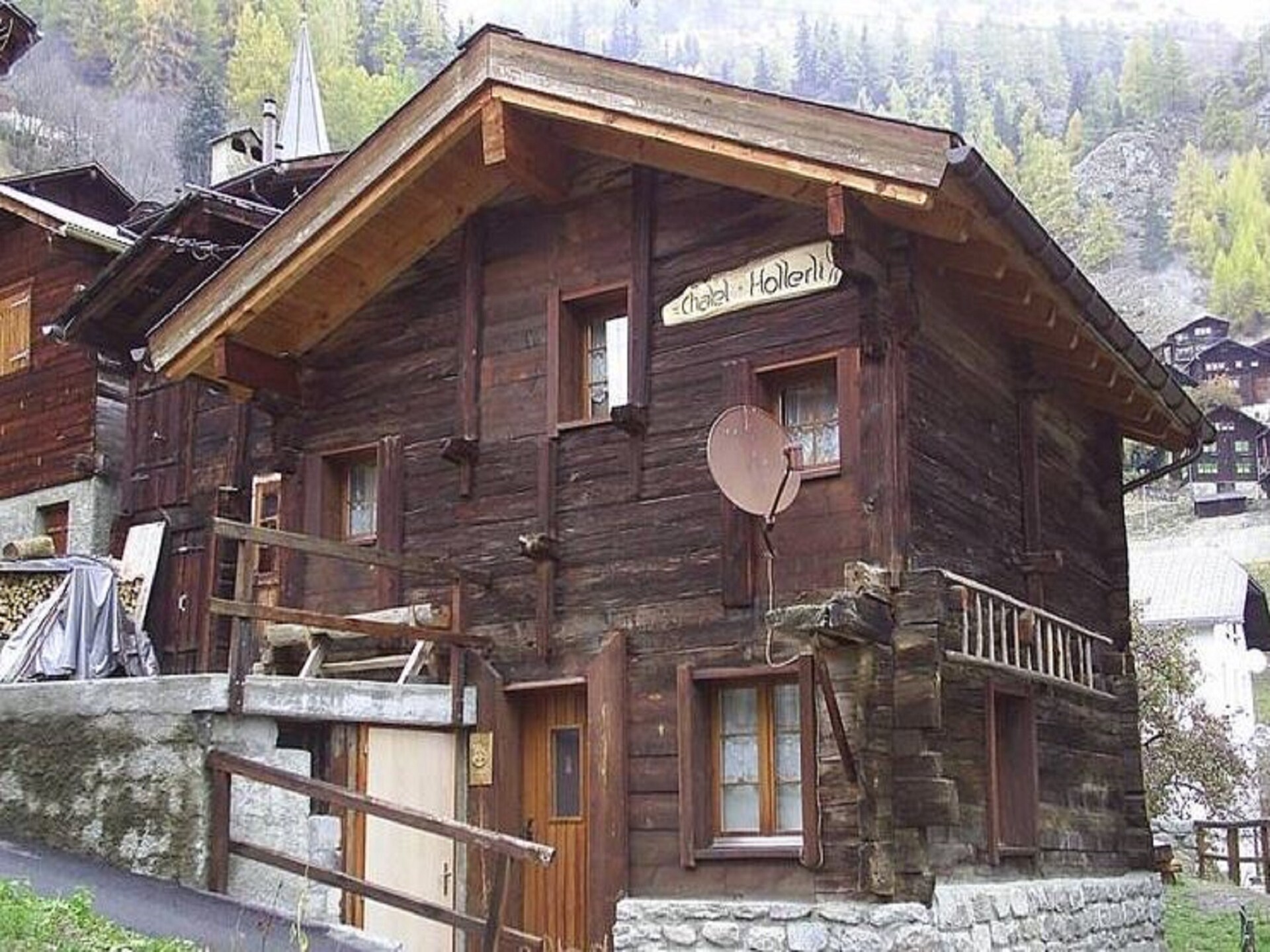 Rustiek houten chalet in Betten met panoramisch uitzicht op de Walliser bergen - foto 4